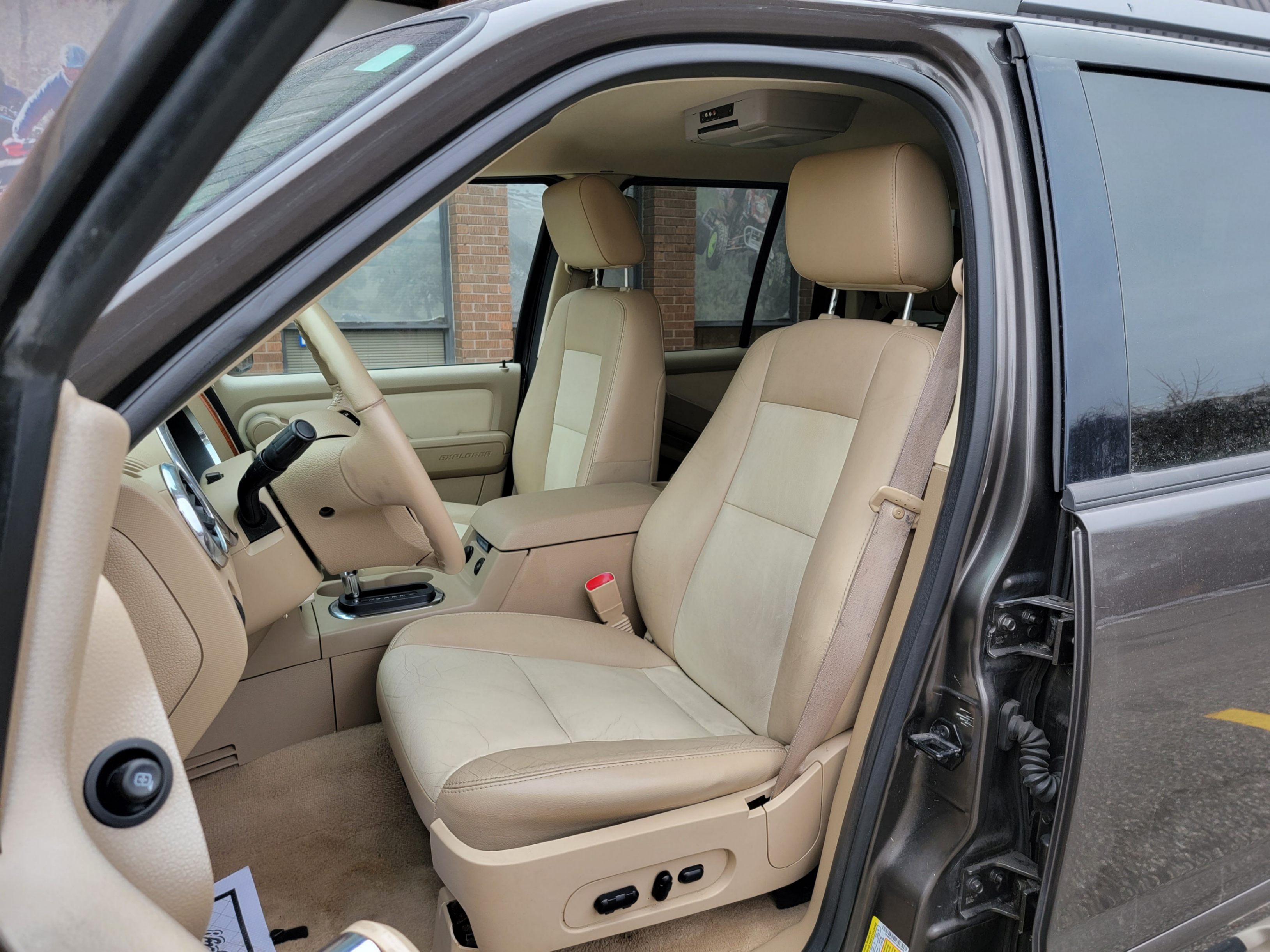 /theautoking/2007-Ford-Explorer-7251711105010463.jpg