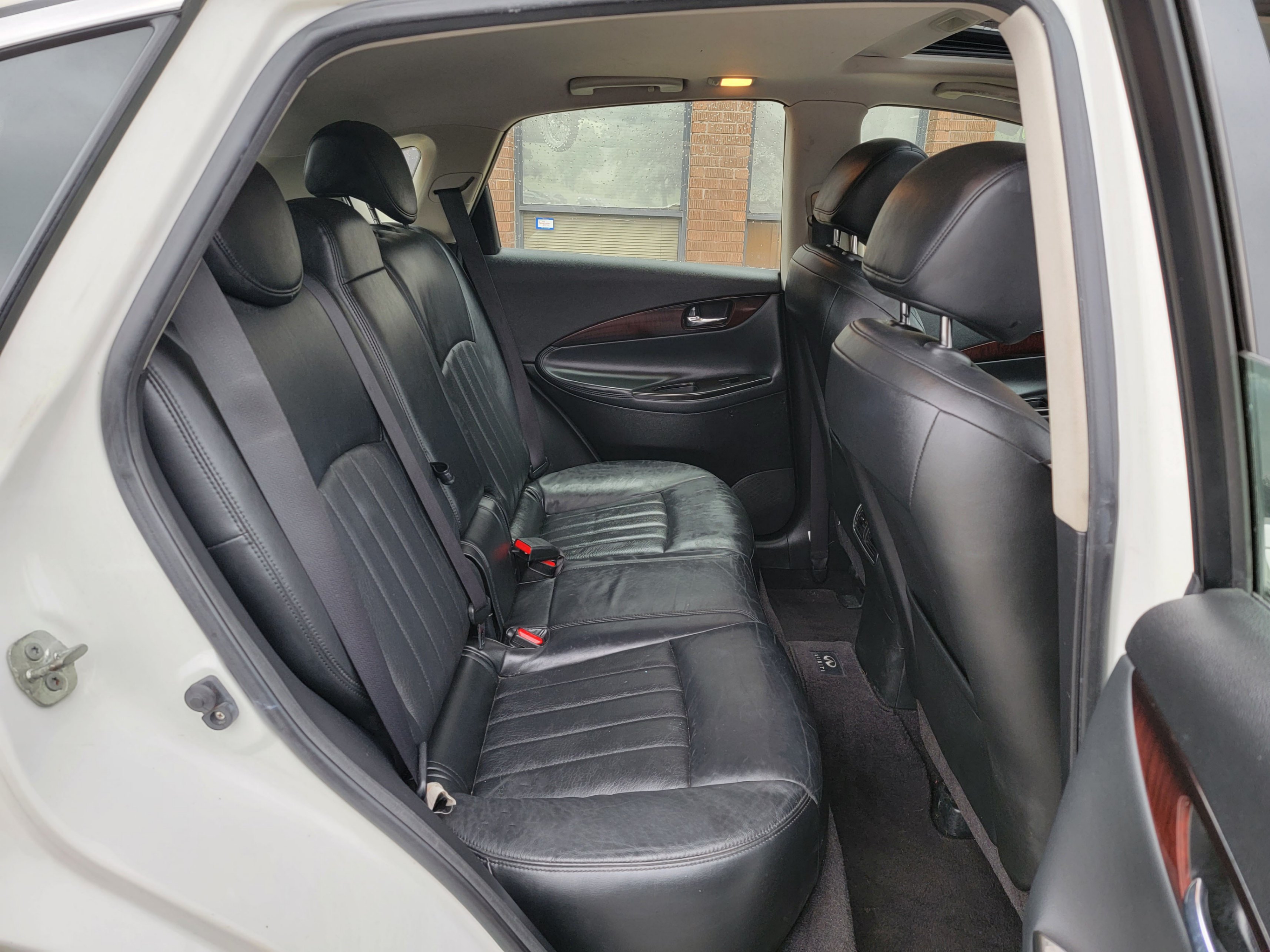 /theautoking/2011-INFINITI-EX35-01985734927398841.jpg
