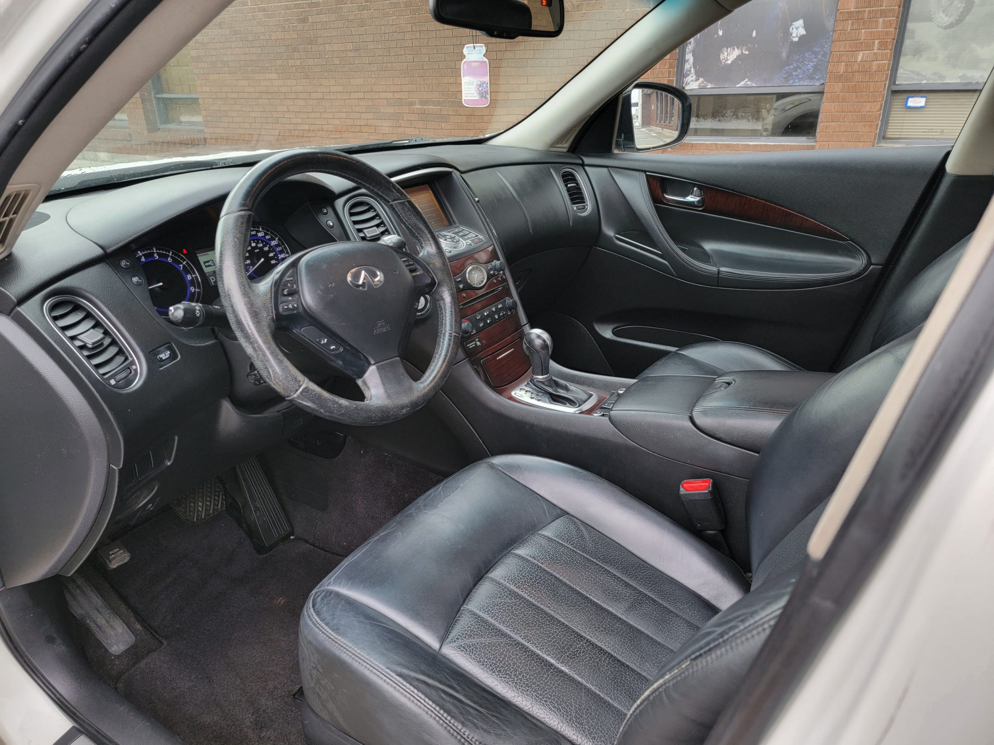 /theautoking/2011-INFINITI-EX35-8390428842424853.jpg