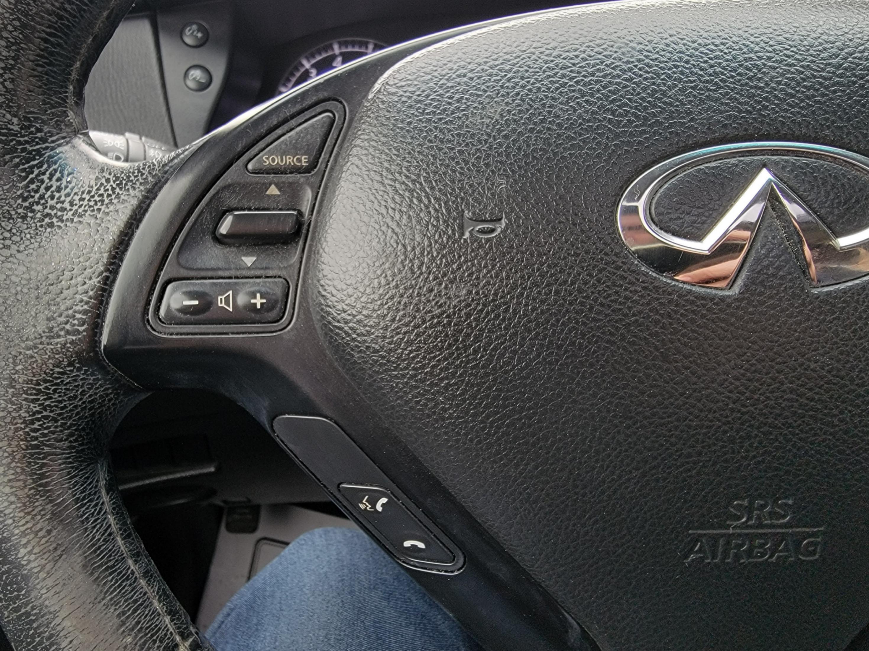 /theautoking/2011-INFINITI-EX35-9854880513968982.jpg
