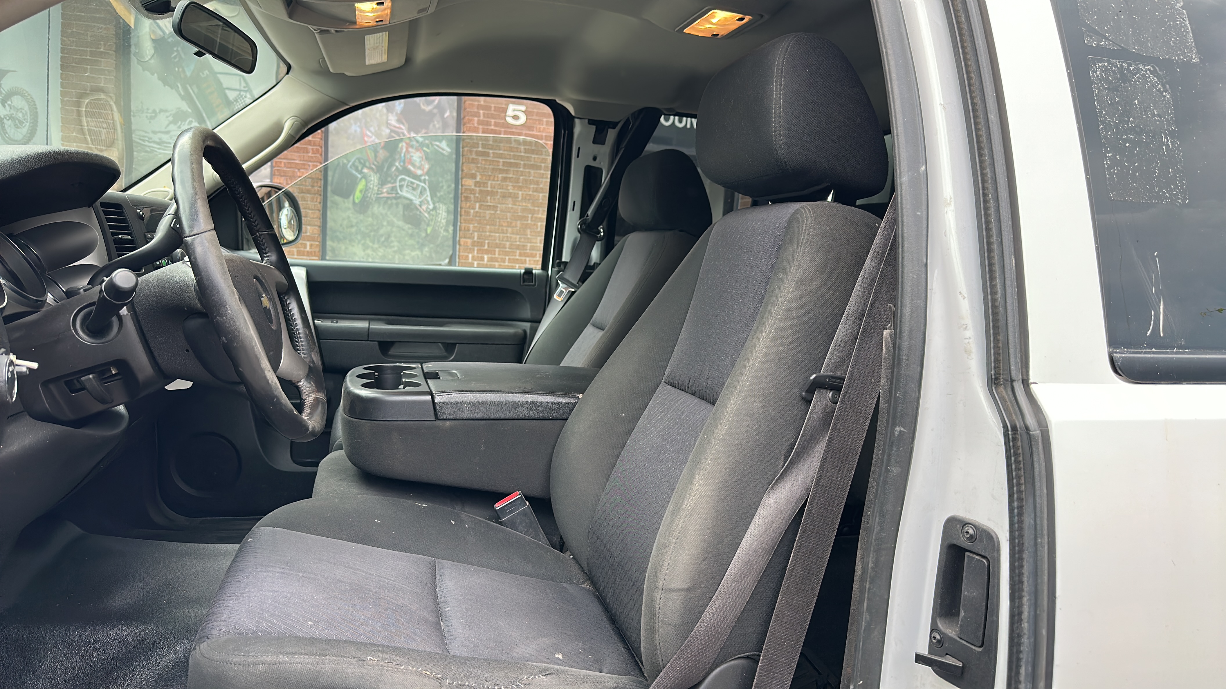 /theautoking/2012-Chevrolet-Silverado2500HD-5664063836032798.jpg