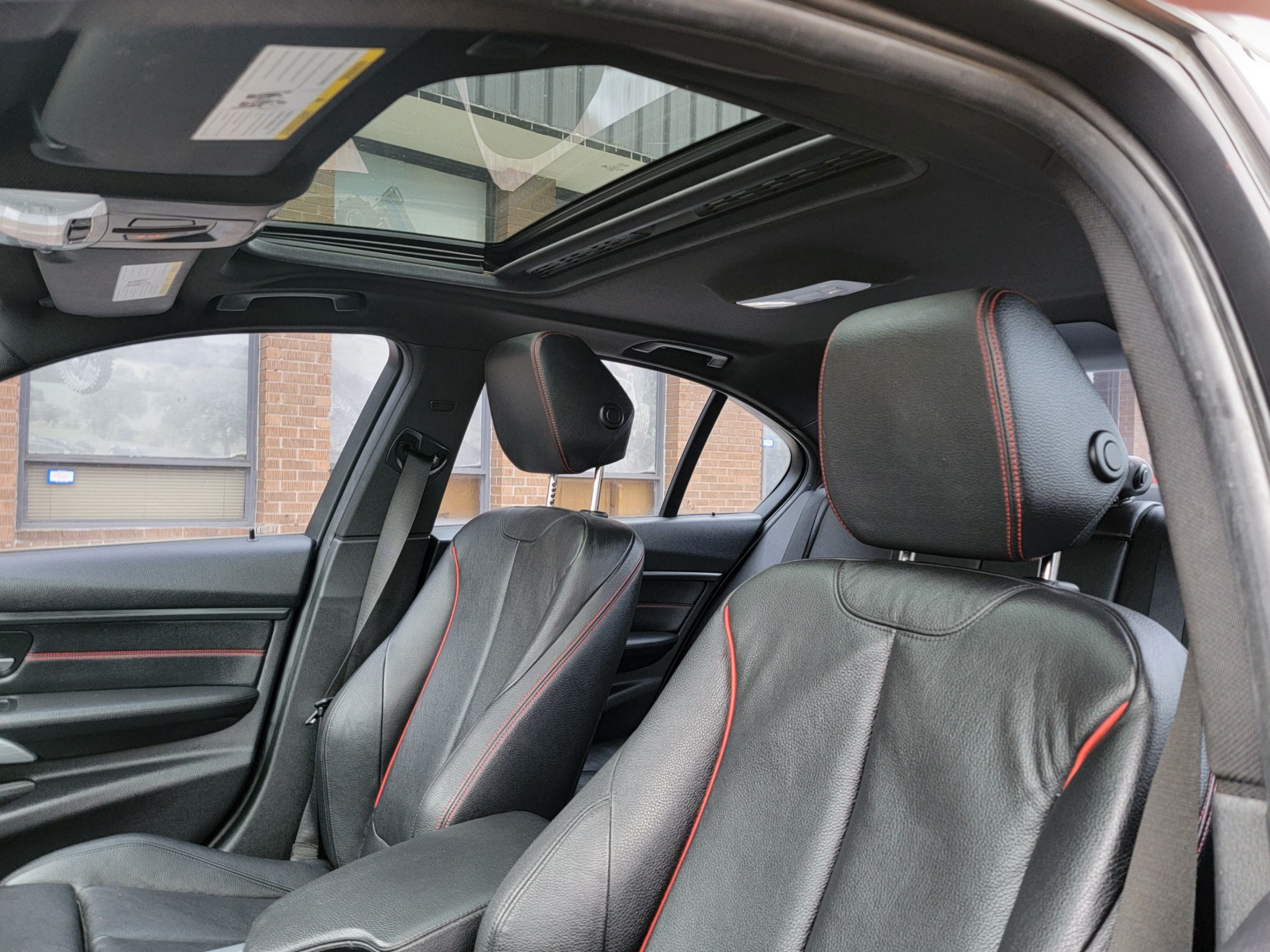 /theautoking/2013-BMW-3Series-8262220375013303.jpg