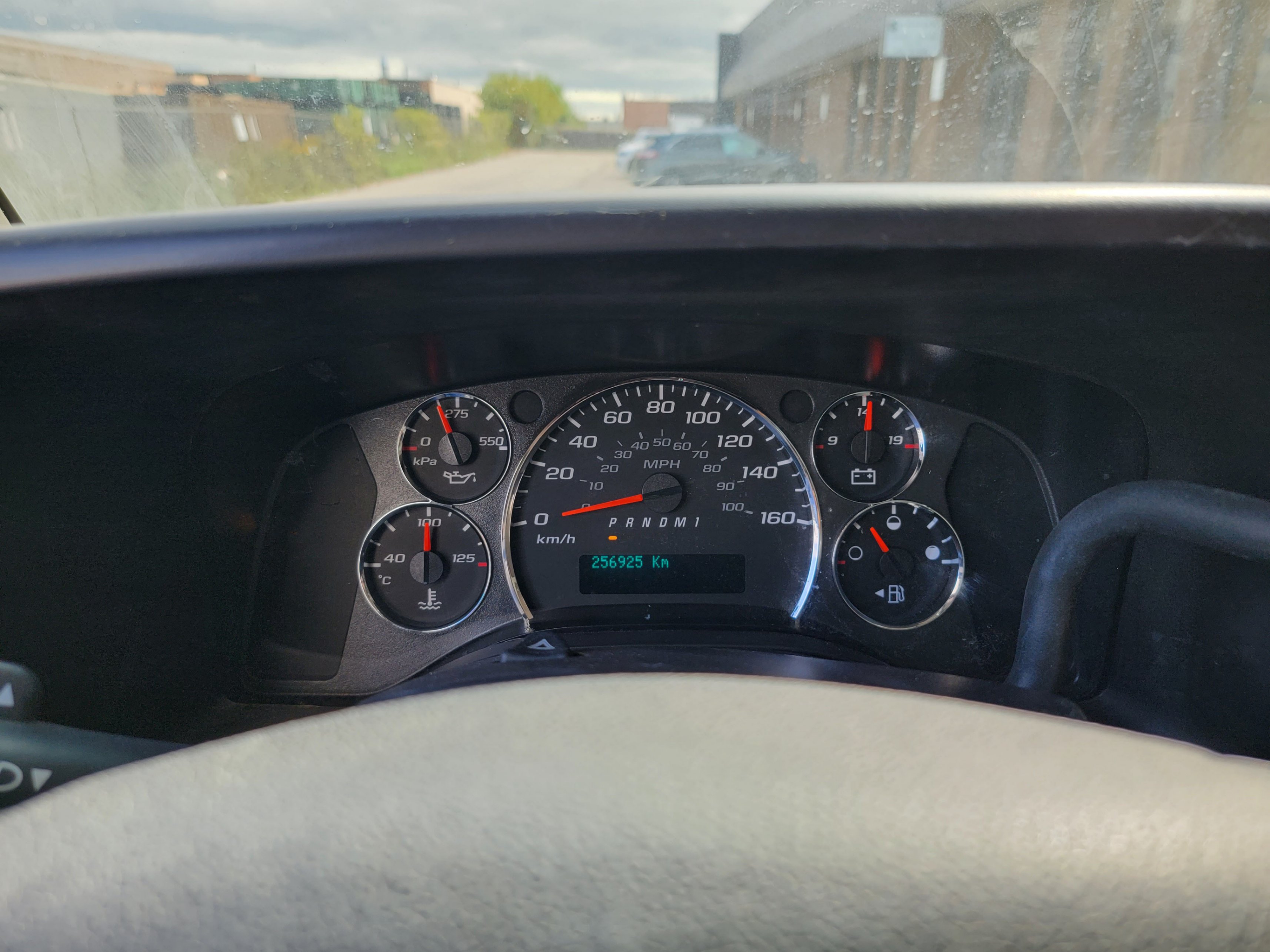 /theautoking/2013-GMC-SavanaCommercial-9920023428375571.jpg