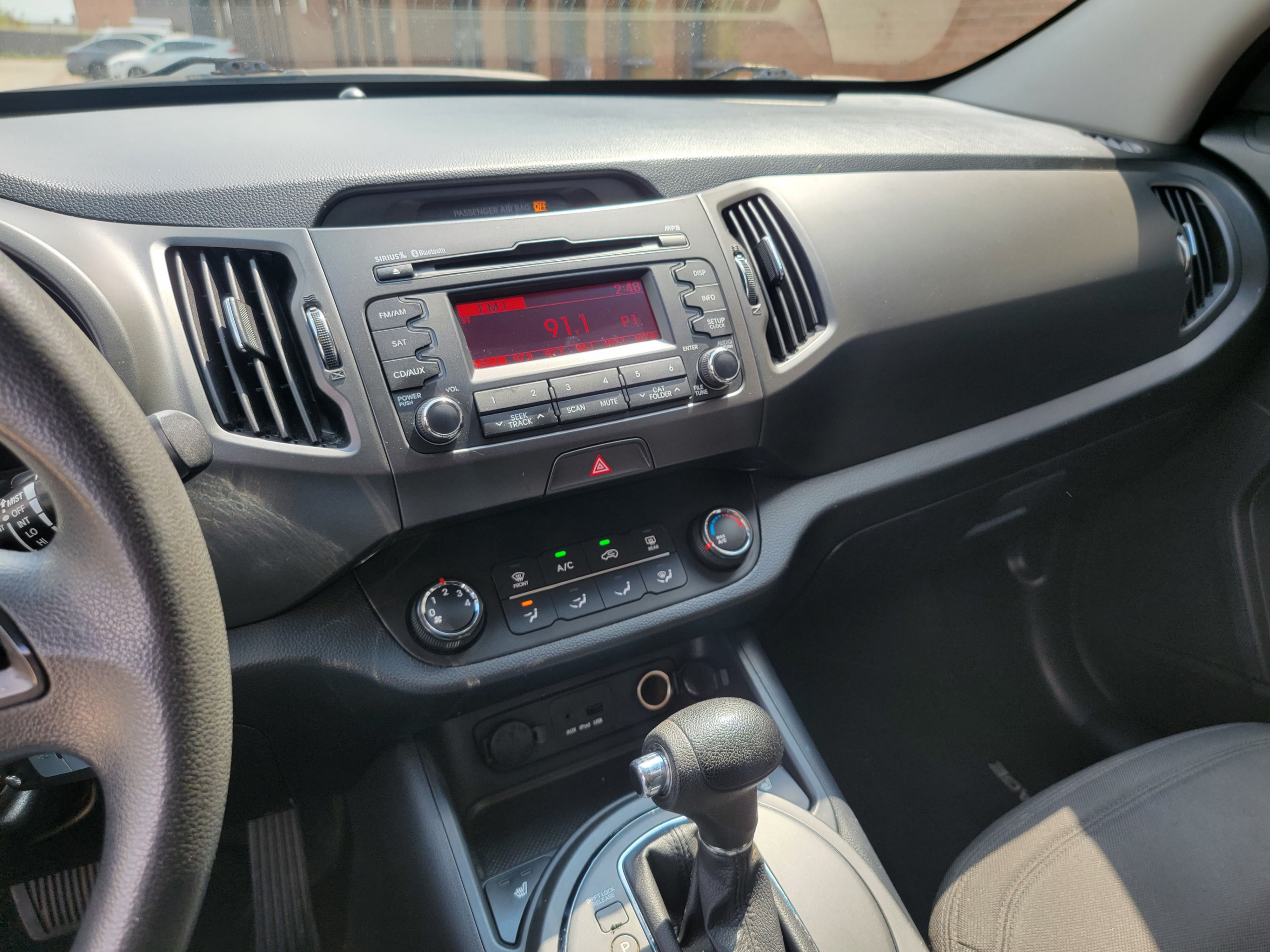 /theautoking/2013-Kia-Sportage-8269260152090379.jpg