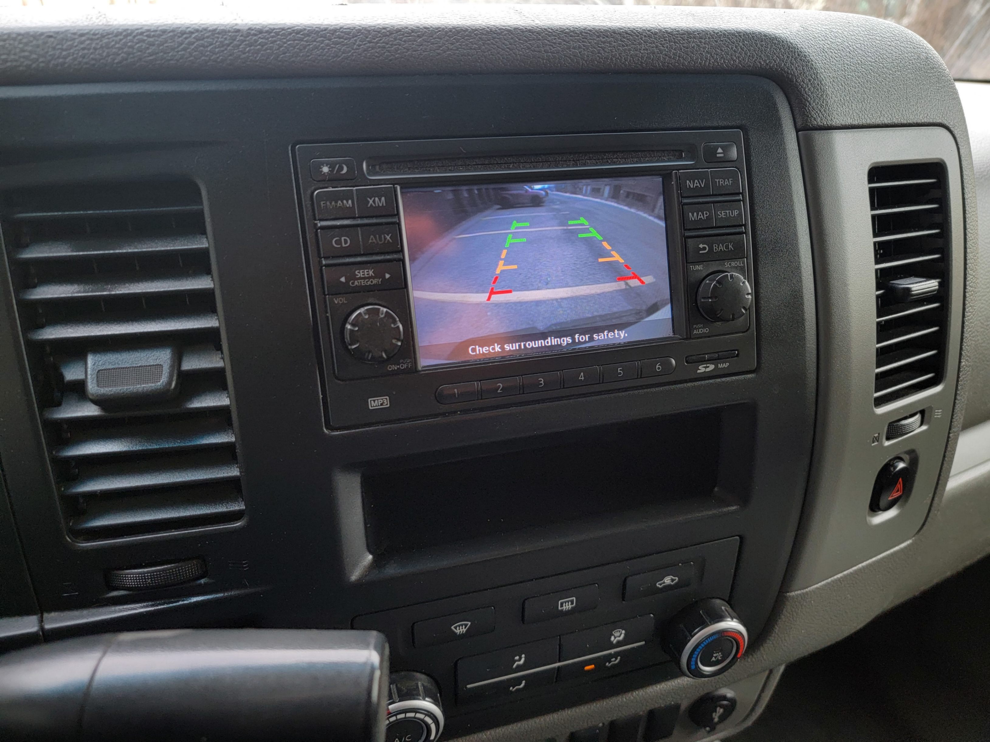 /theautoking/2013-Nissan-NV-31134902184900115.jpg