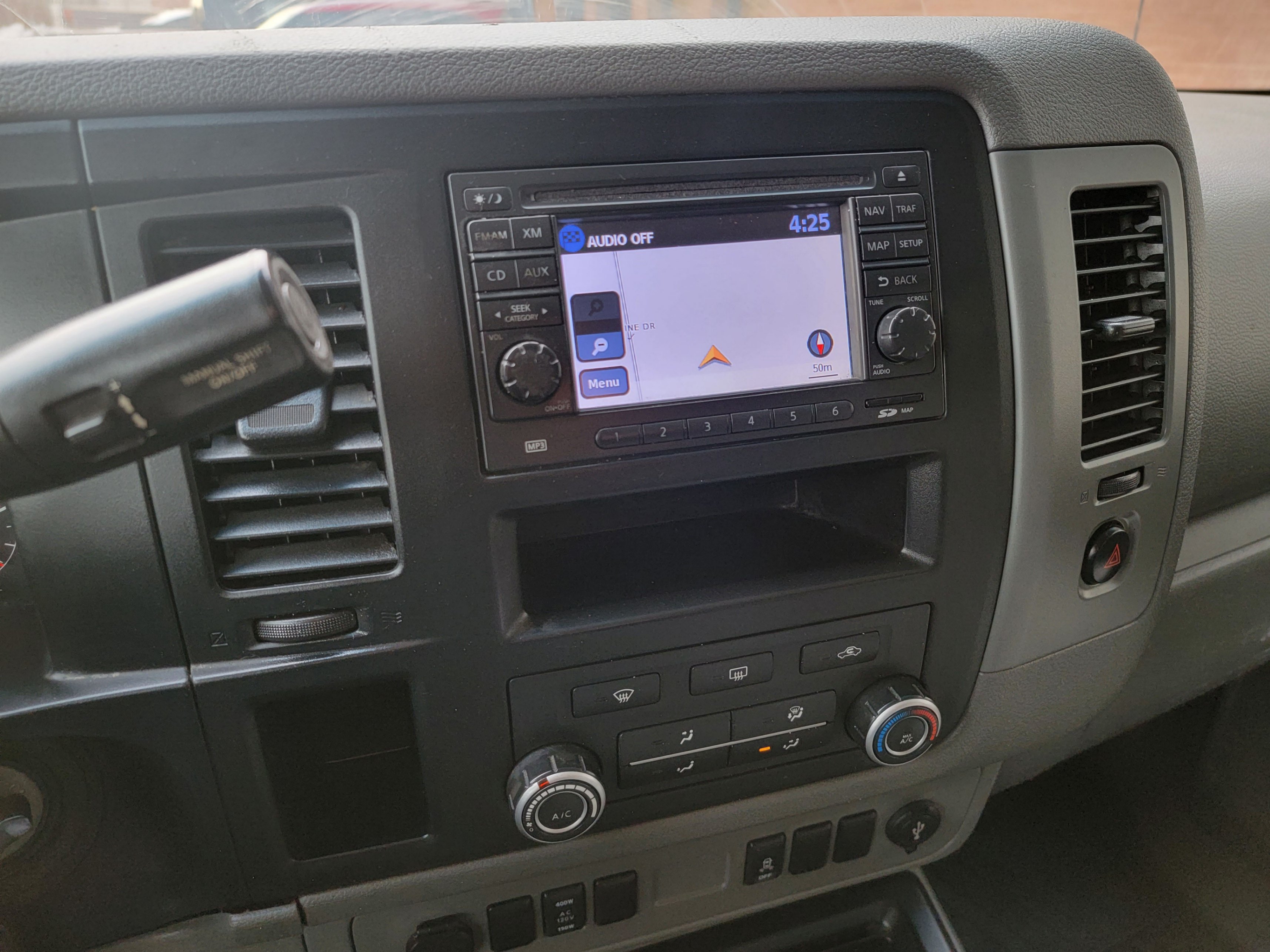 /theautoking/2013-Nissan-NV-5271759854999181.jpg
