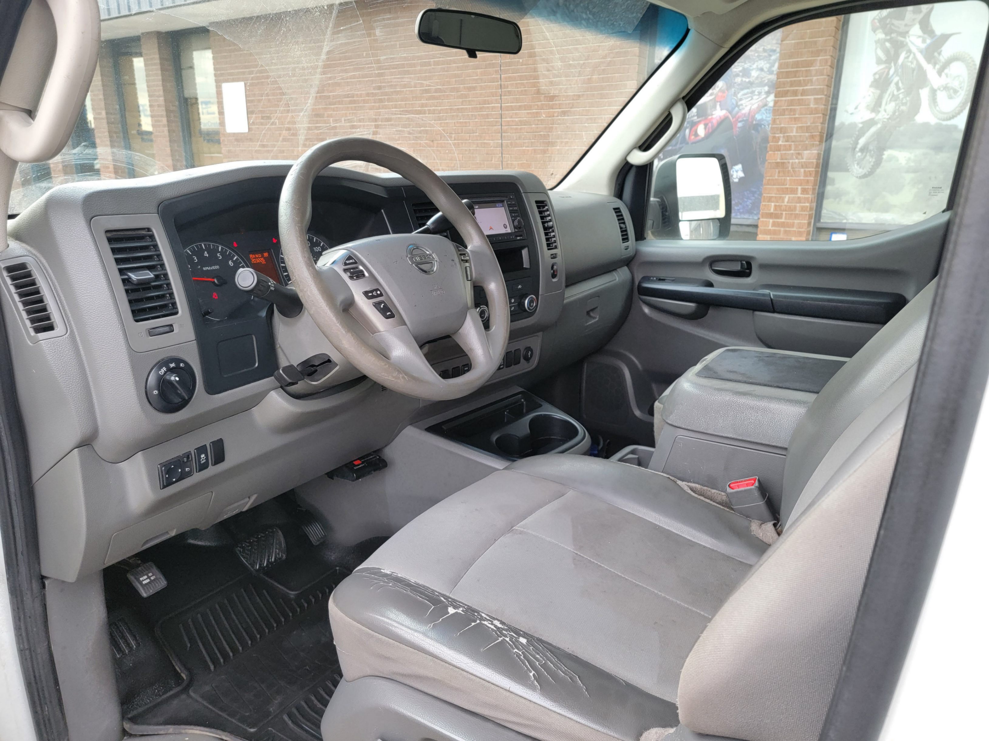 /theautoking/2013-Nissan-NV-93685877375427.jpg