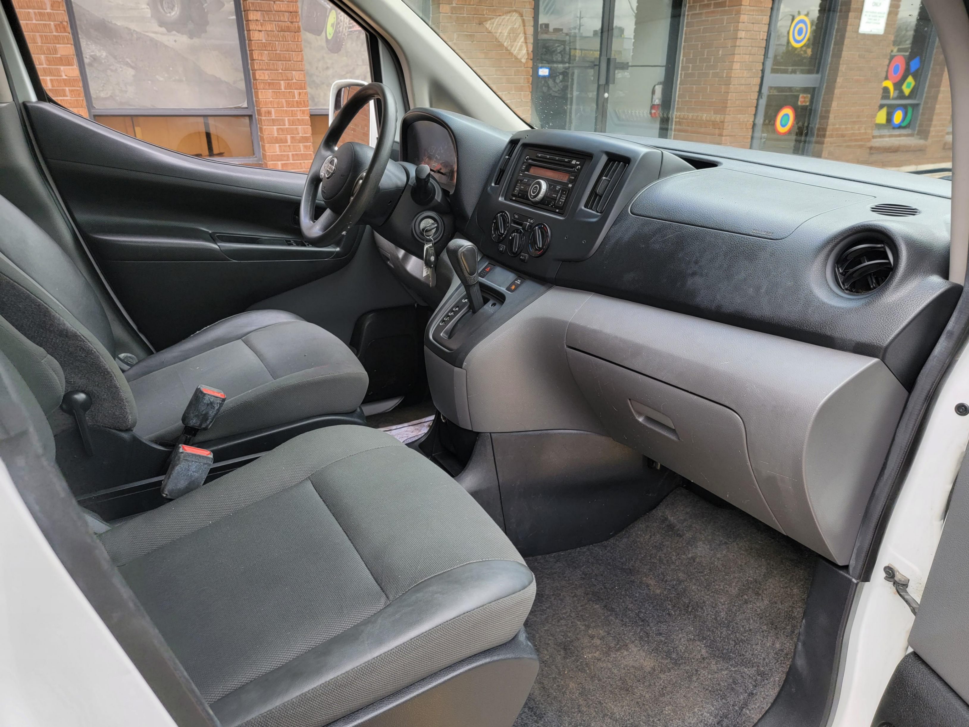/theautoking/2013-Nissan-NV200-5573113997987351.jpg