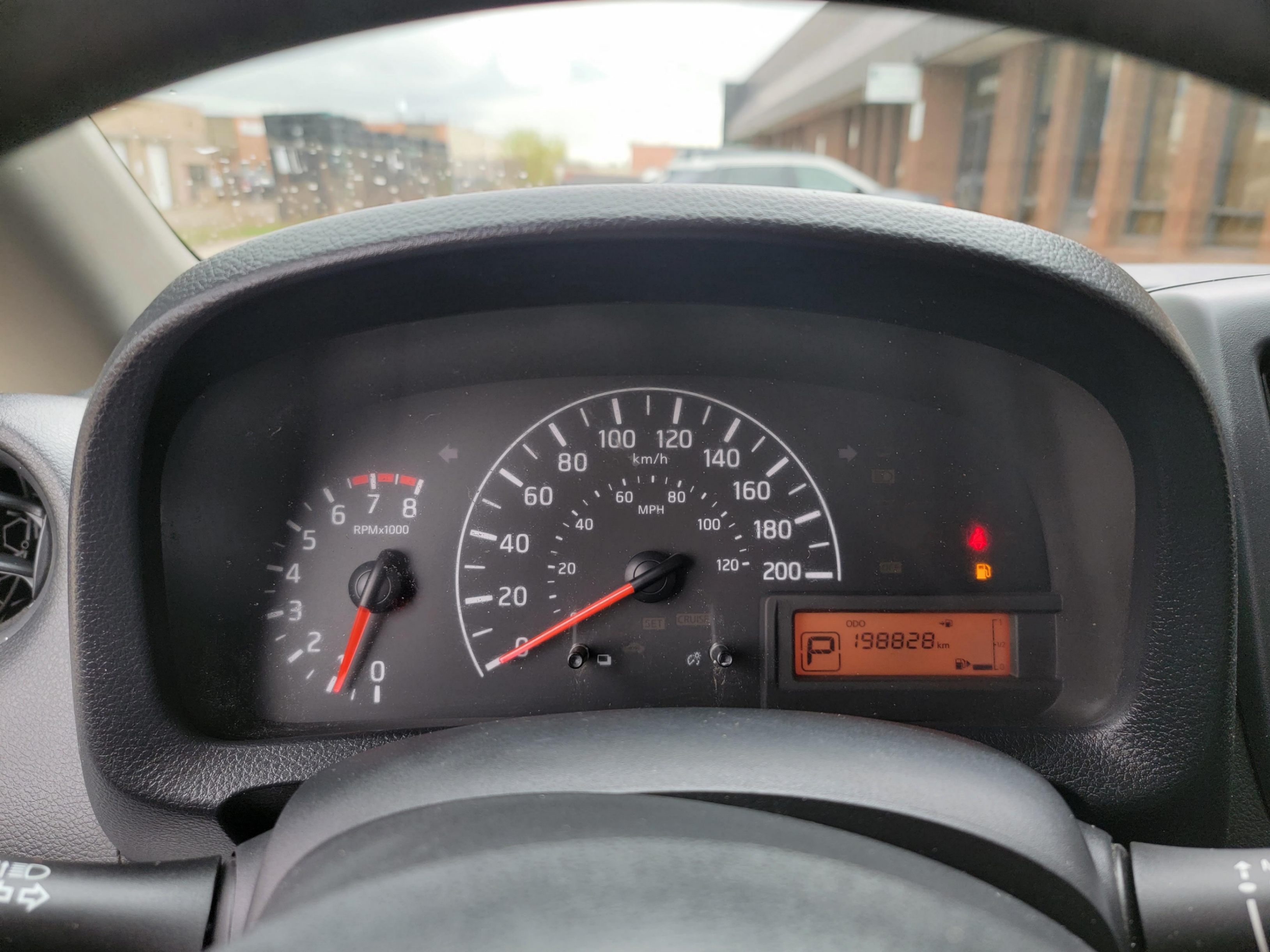 /theautoking/2013-Nissan-NV200-8117369457023325.jpg
