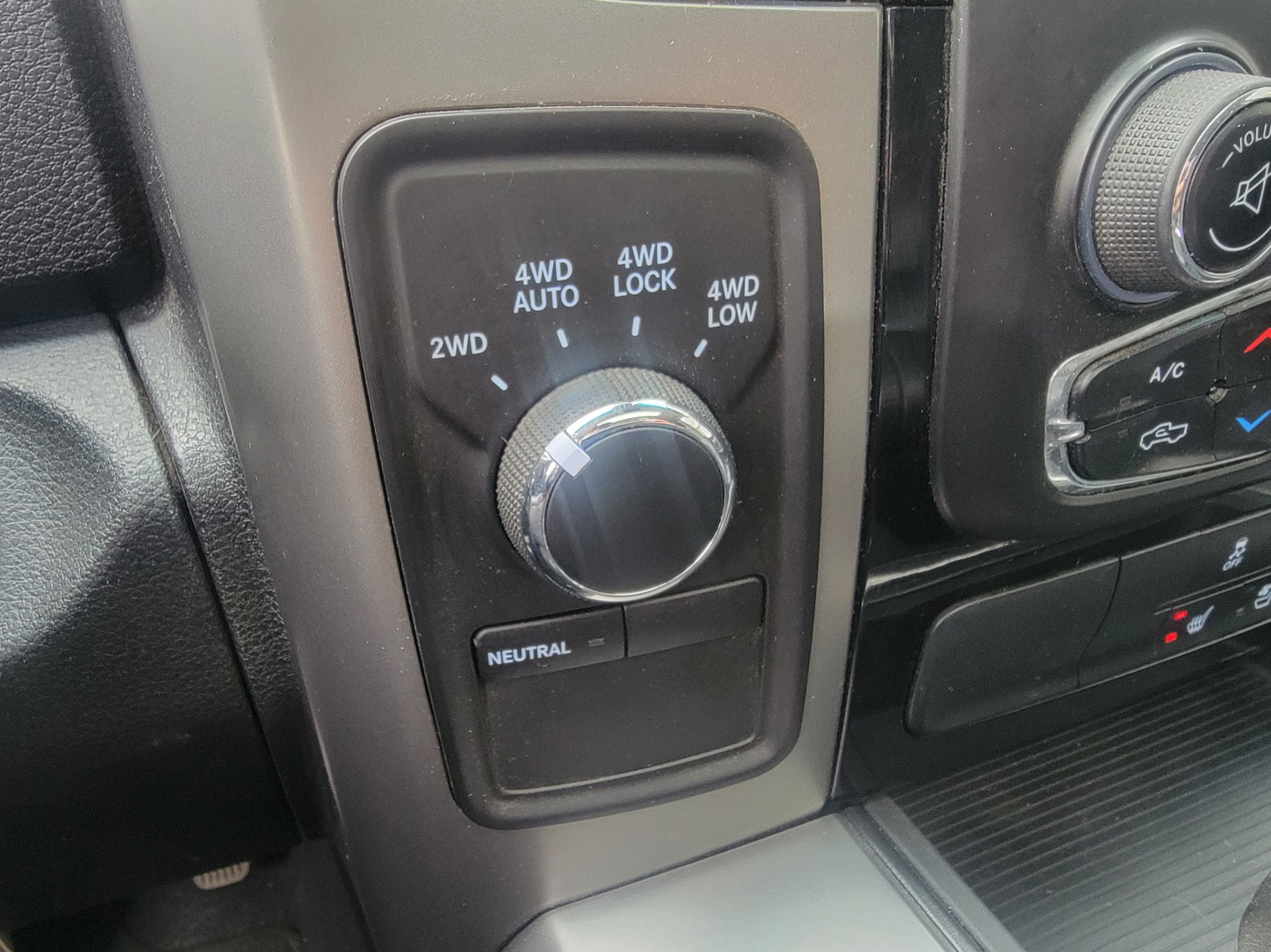 /theautoking/2013-Ram-1500-5400046396068843.jpg