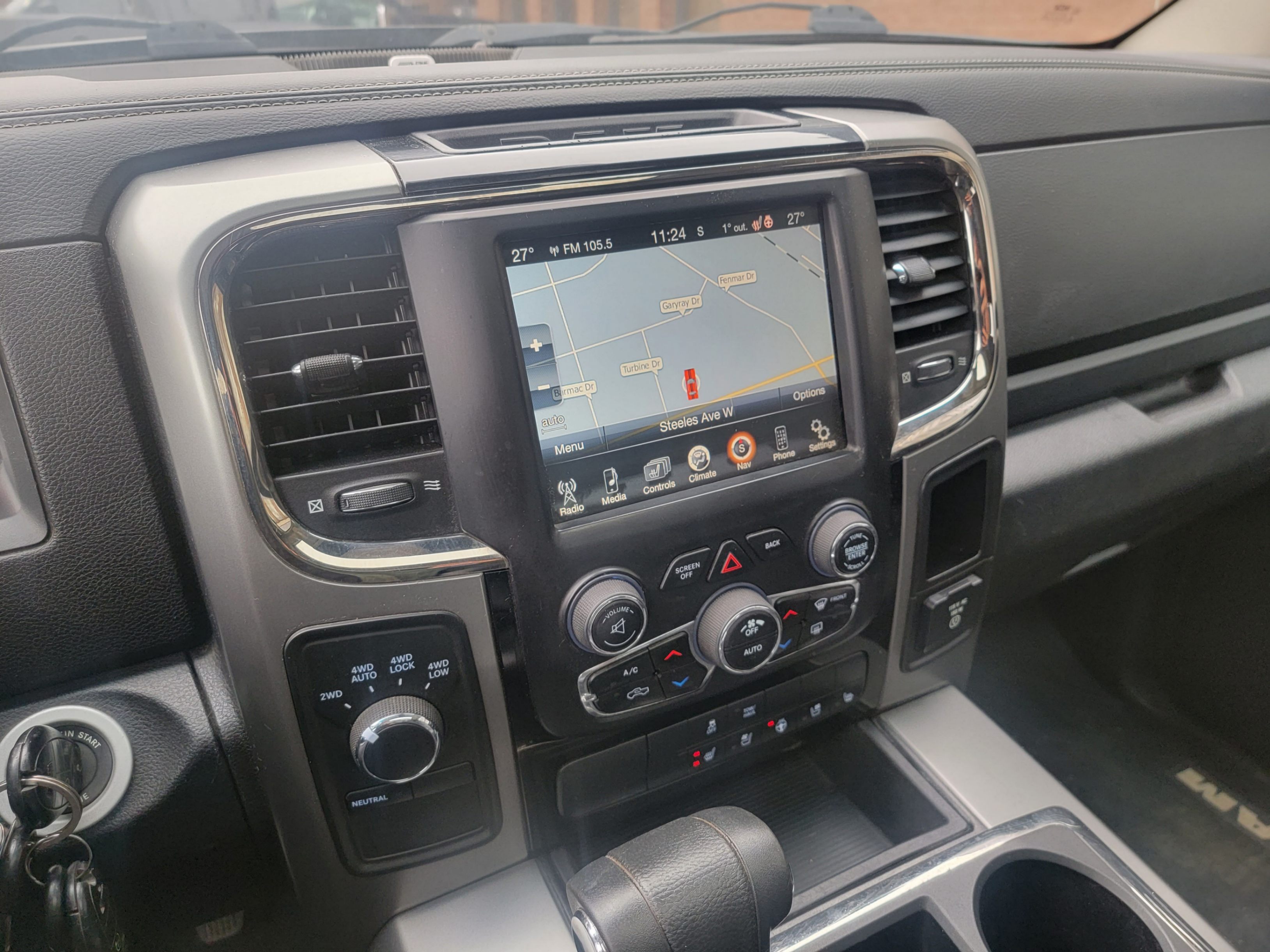 /theautoking/2013-Ram-1500-8441044780940905.jpg