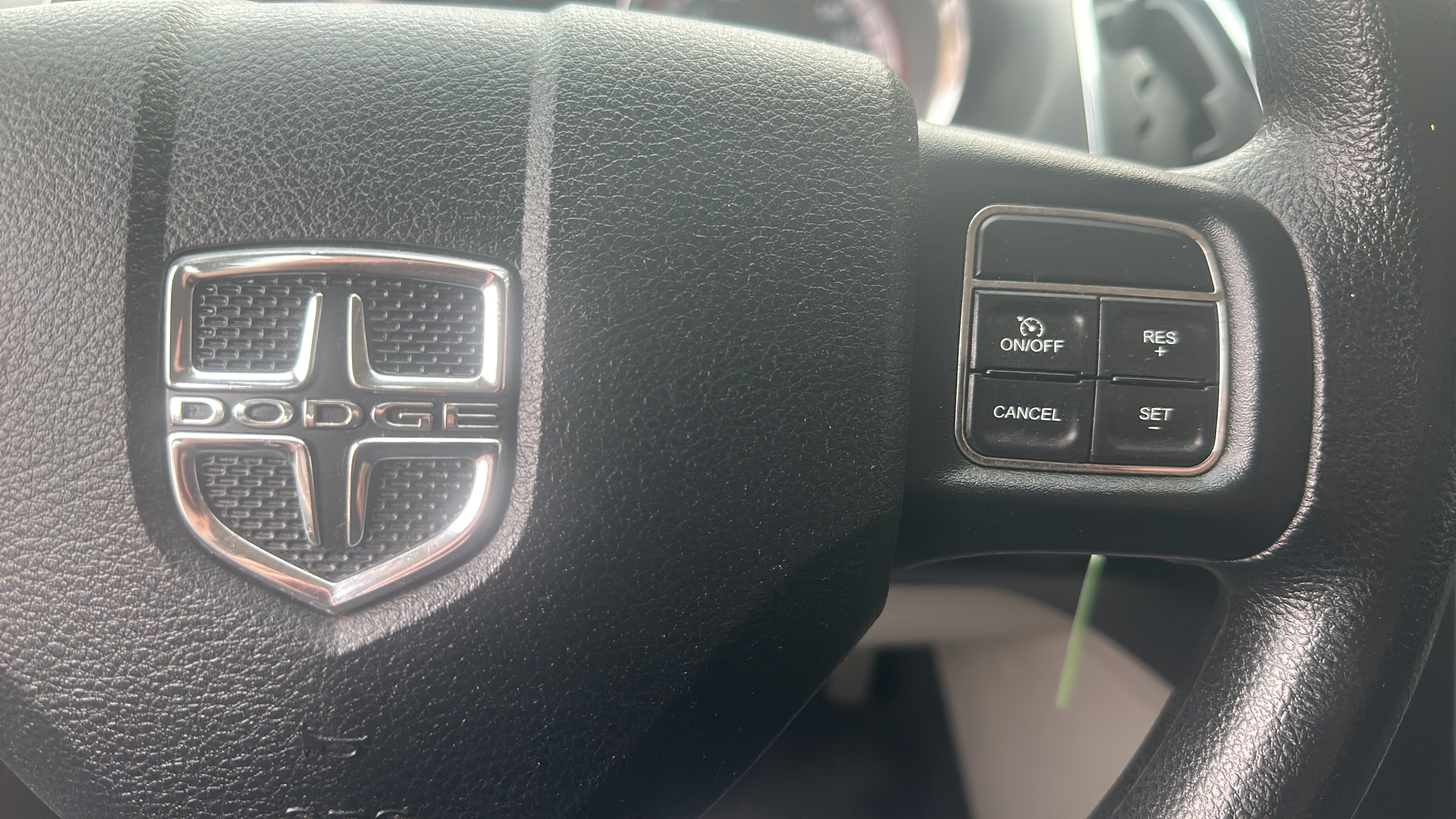 /theautoking/2014-Dodge-GrandCaravan-8203985992972223.jpg