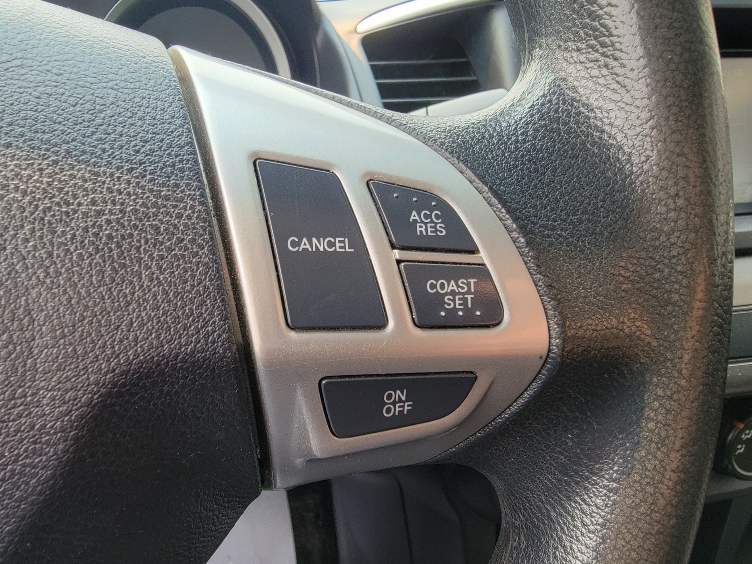 /theautoking/2014-Mitsubishi-Lancer-007779701698188202.jpg