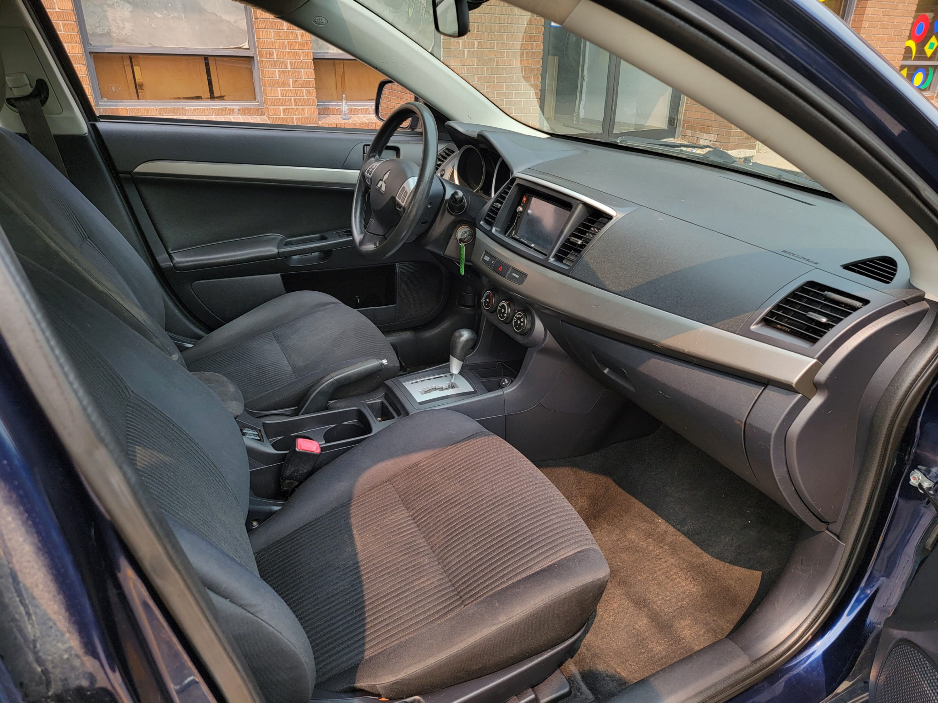 /theautoking/2014-Mitsubishi-Lancer-07507410058279018.jpg