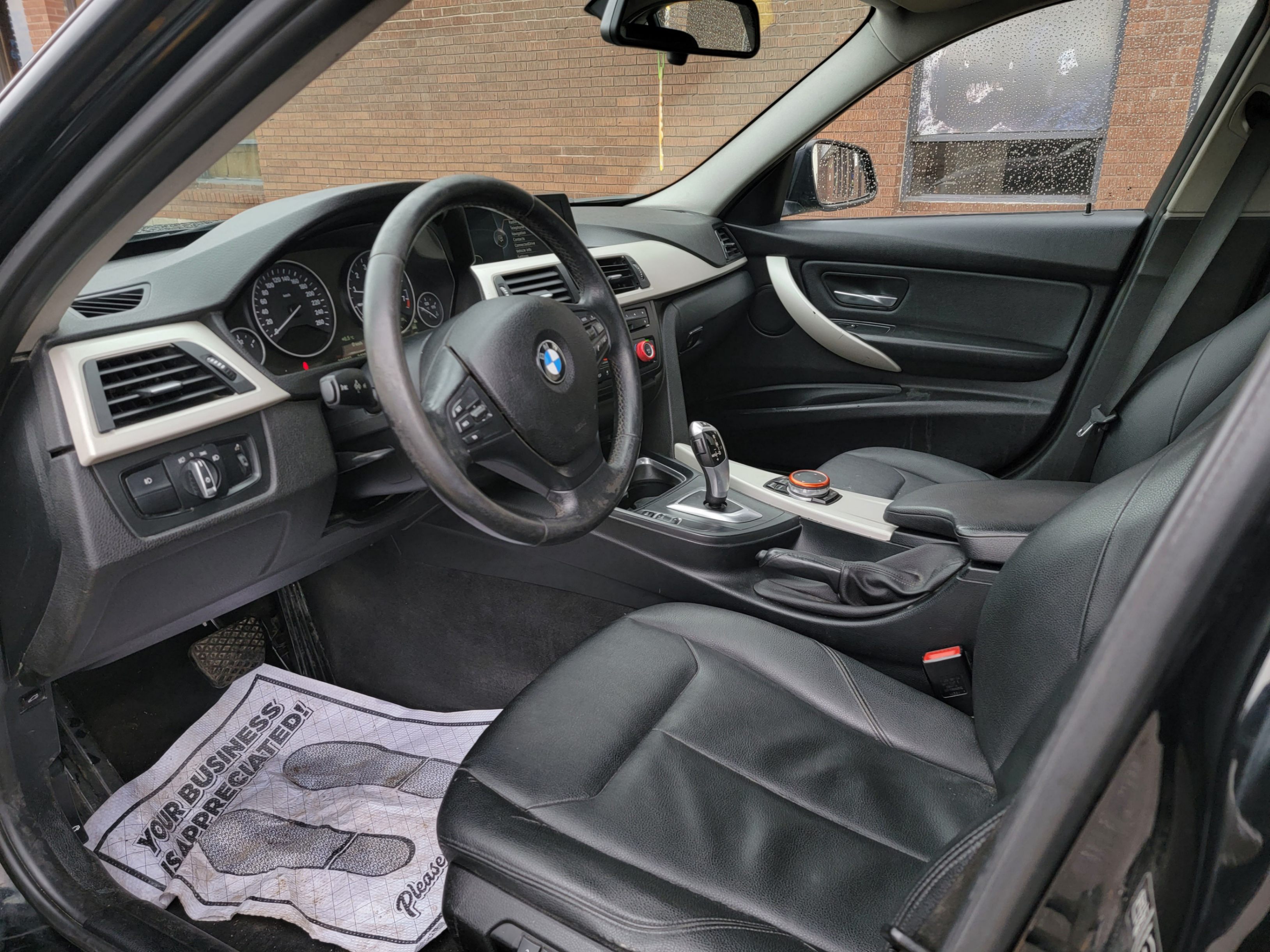 /theautoking/2015-BMW-3Series-7846653452132522.jpg