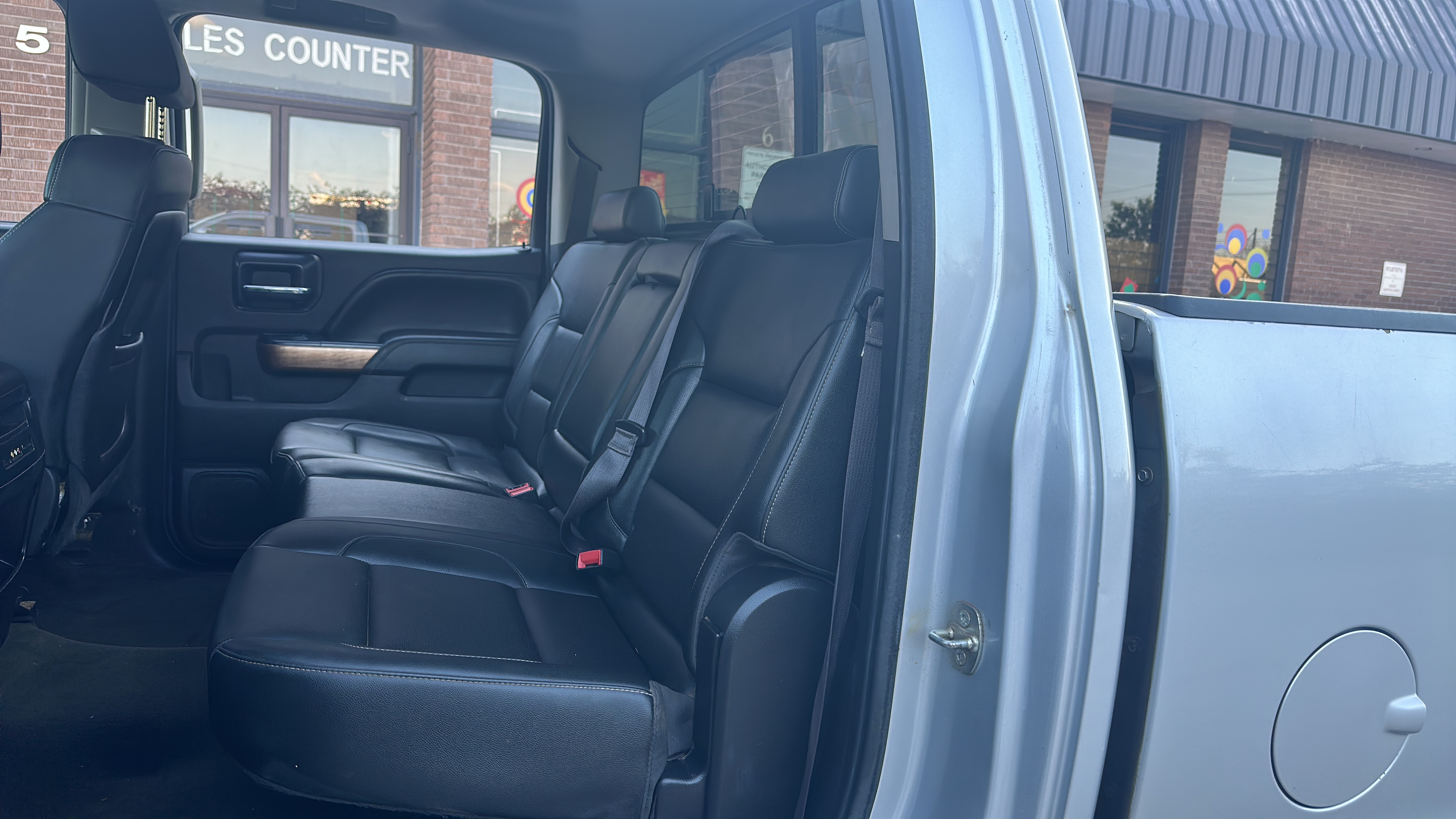 /theautoking/2015-Chevrolet-Silverado3500HD-23385945252753948.jpg