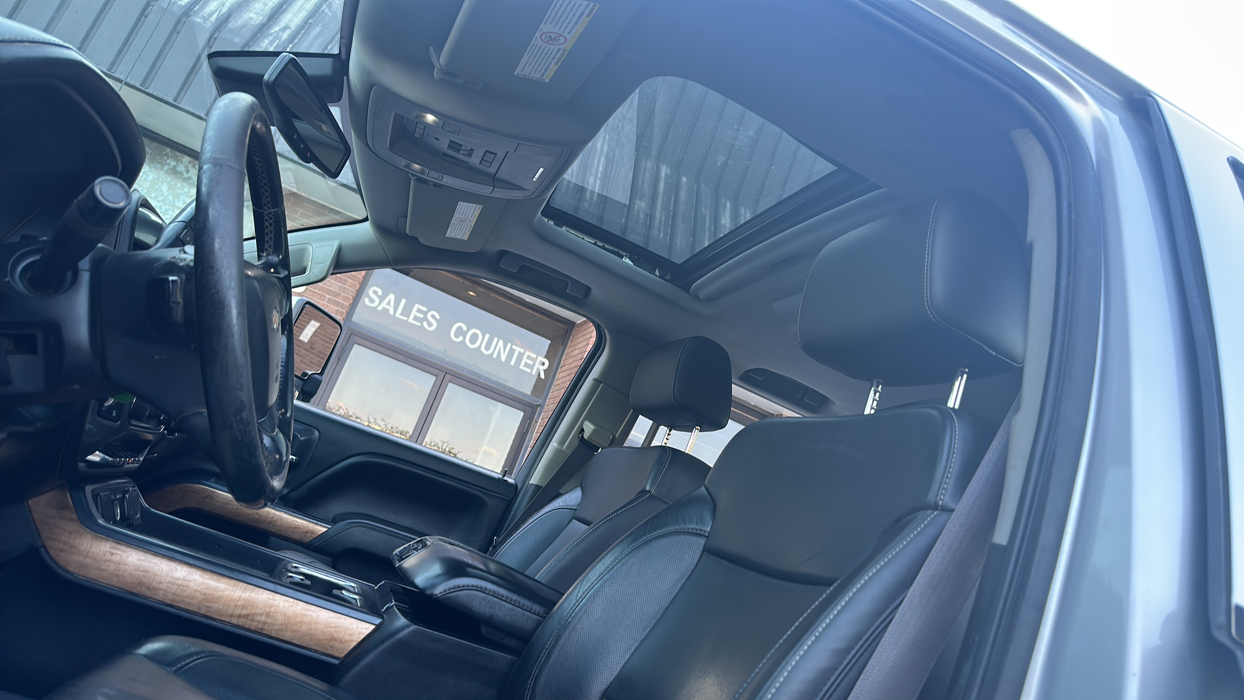 /theautoking/2015-Chevrolet-Silverado3500HD-42833931708311135.jpg