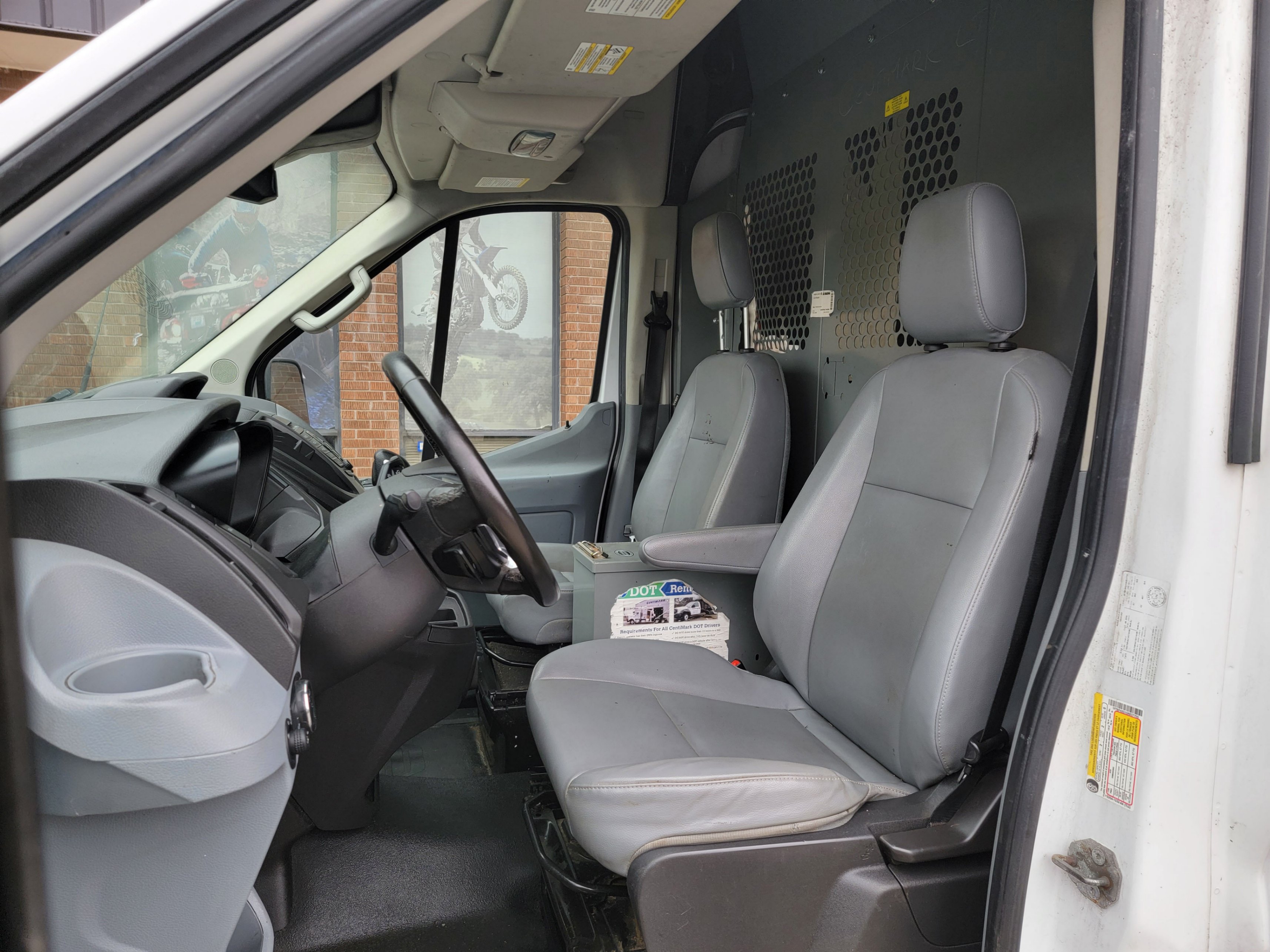 /theautoking/2016-Ford-TransitCargo-10764668250163645.jpg