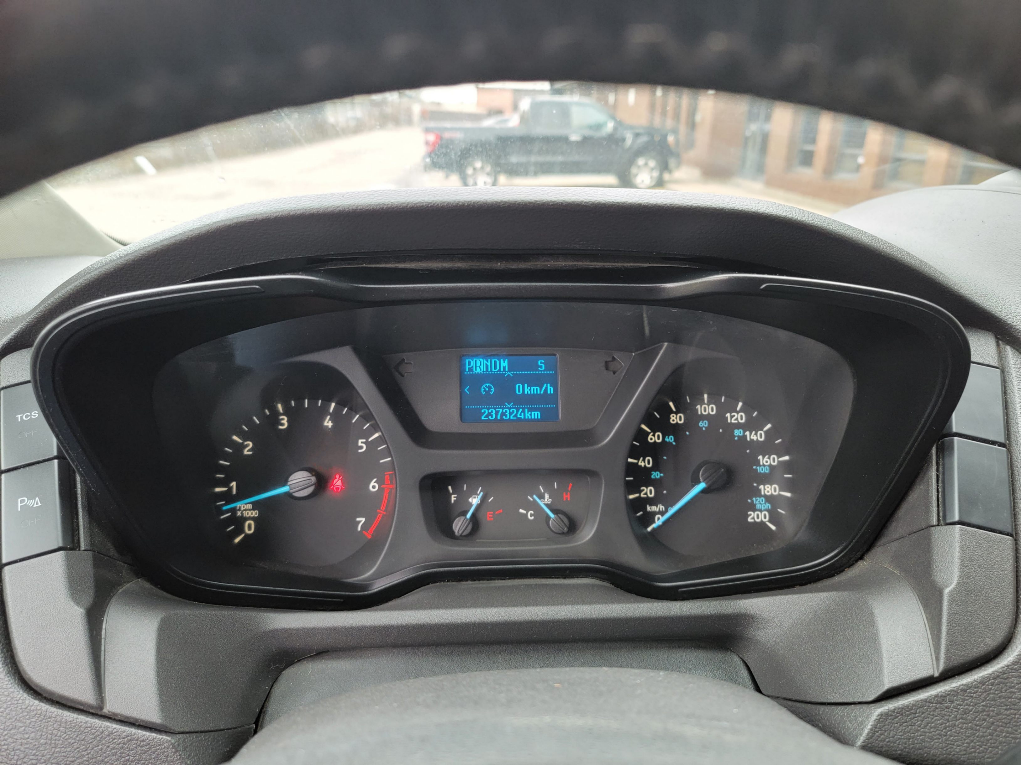 /theautoking/2016-Ford-TransitCargo-14053413059414366.jpg