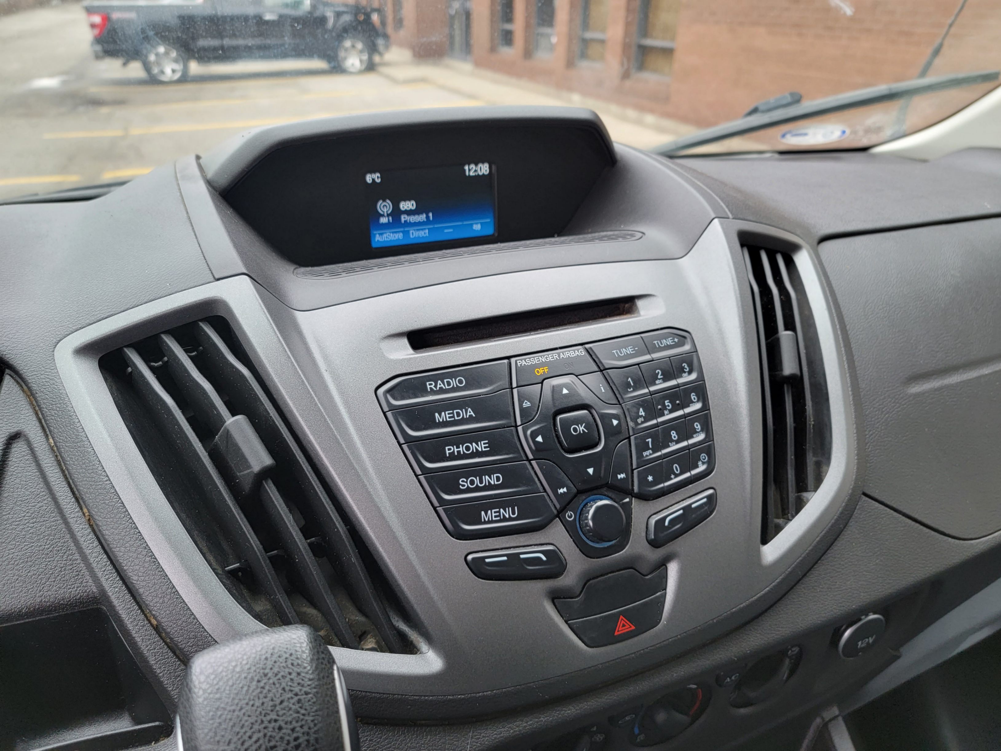 /theautoking/2016-Ford-TransitCargo-7009206337942895.jpg