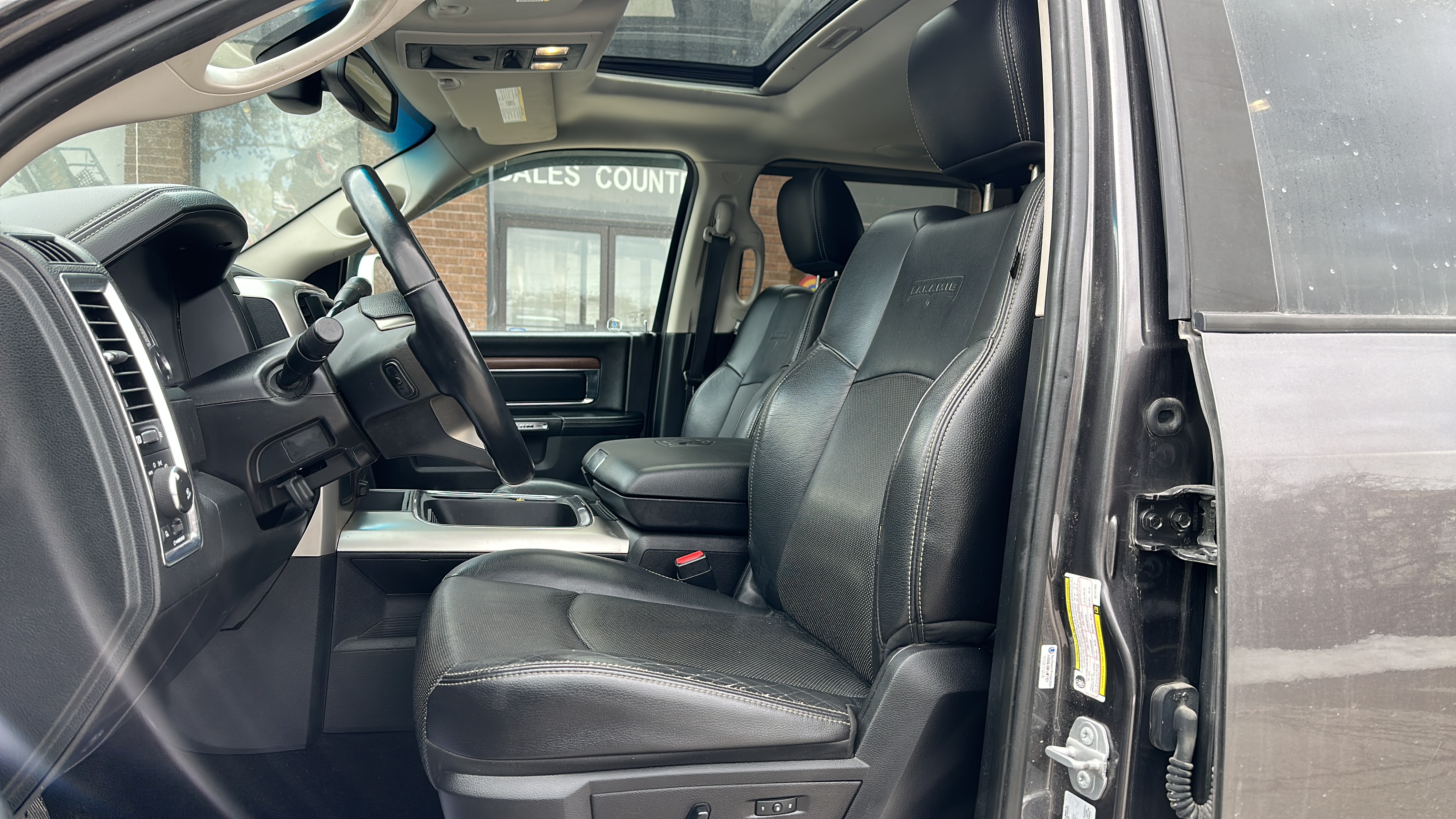 /theautoking/2016-Ram-2500-13079313768161982.jpg