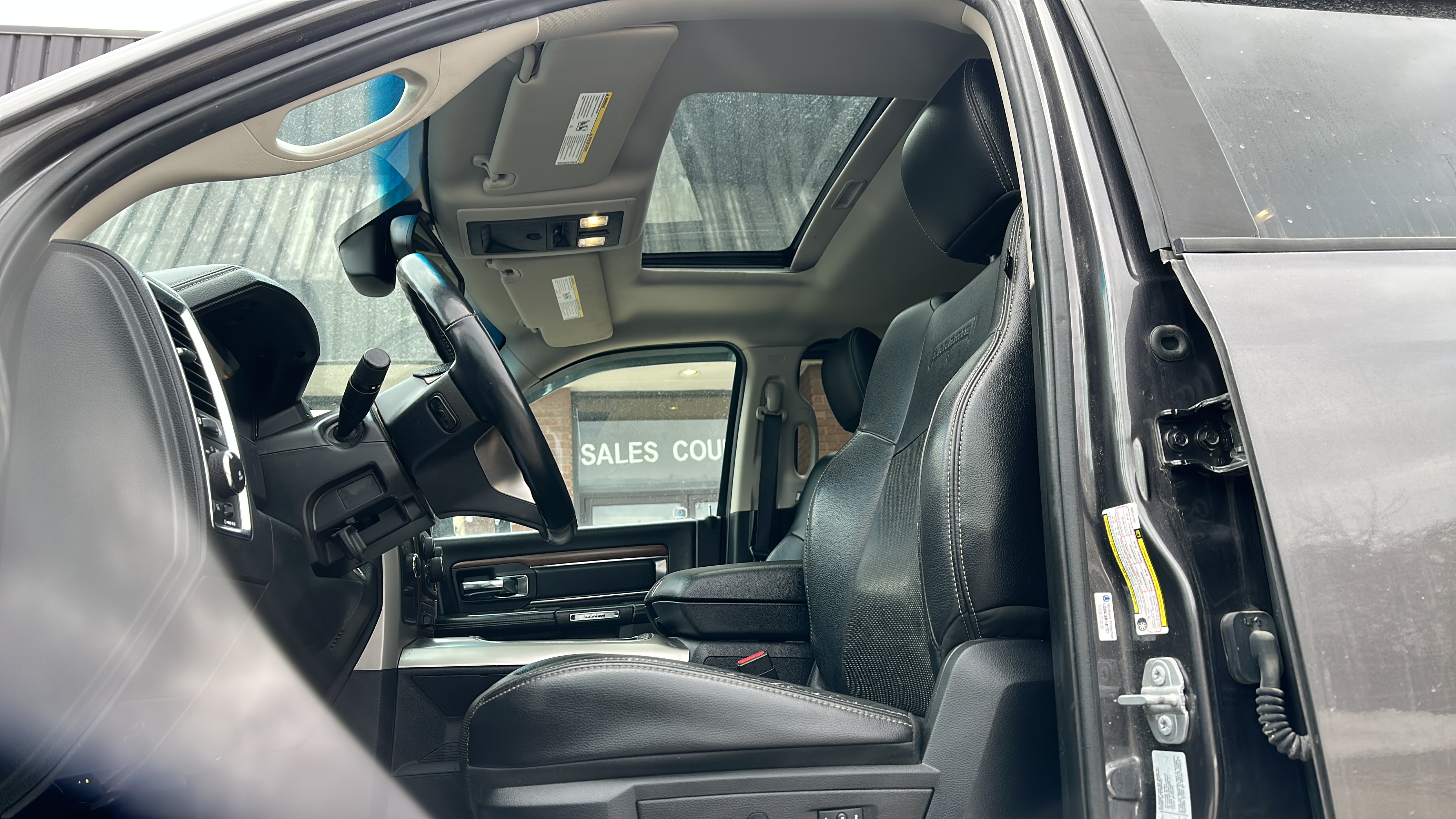 /theautoking/2016-Ram-2500-726745660609257.jpg