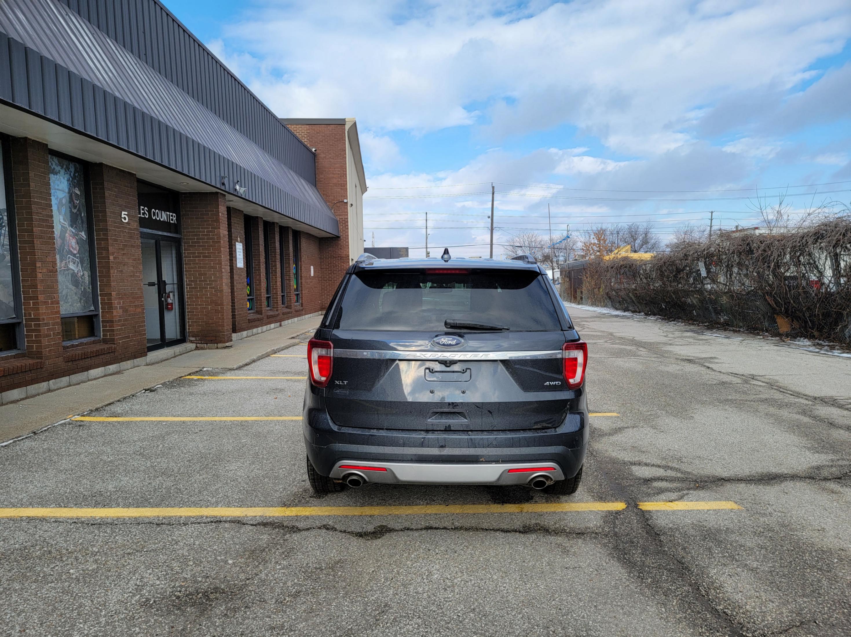 /theautoking/2017-Ford-Explorer-6156567095795105.jpg