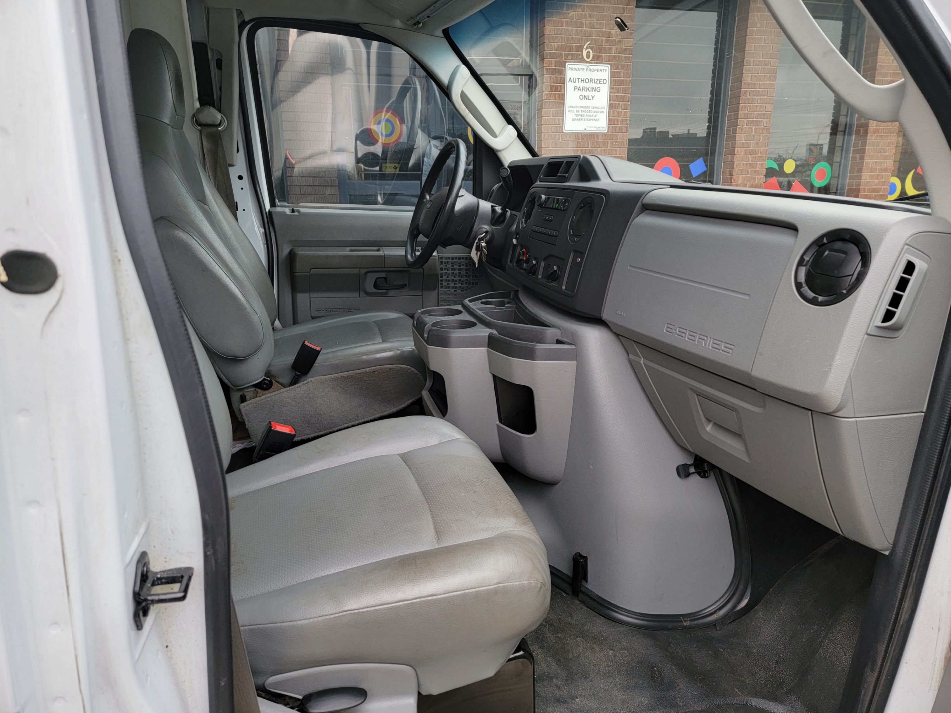 /theautoking/2019-Ford-E-SeriesCutaway-9040423020086432.jpg