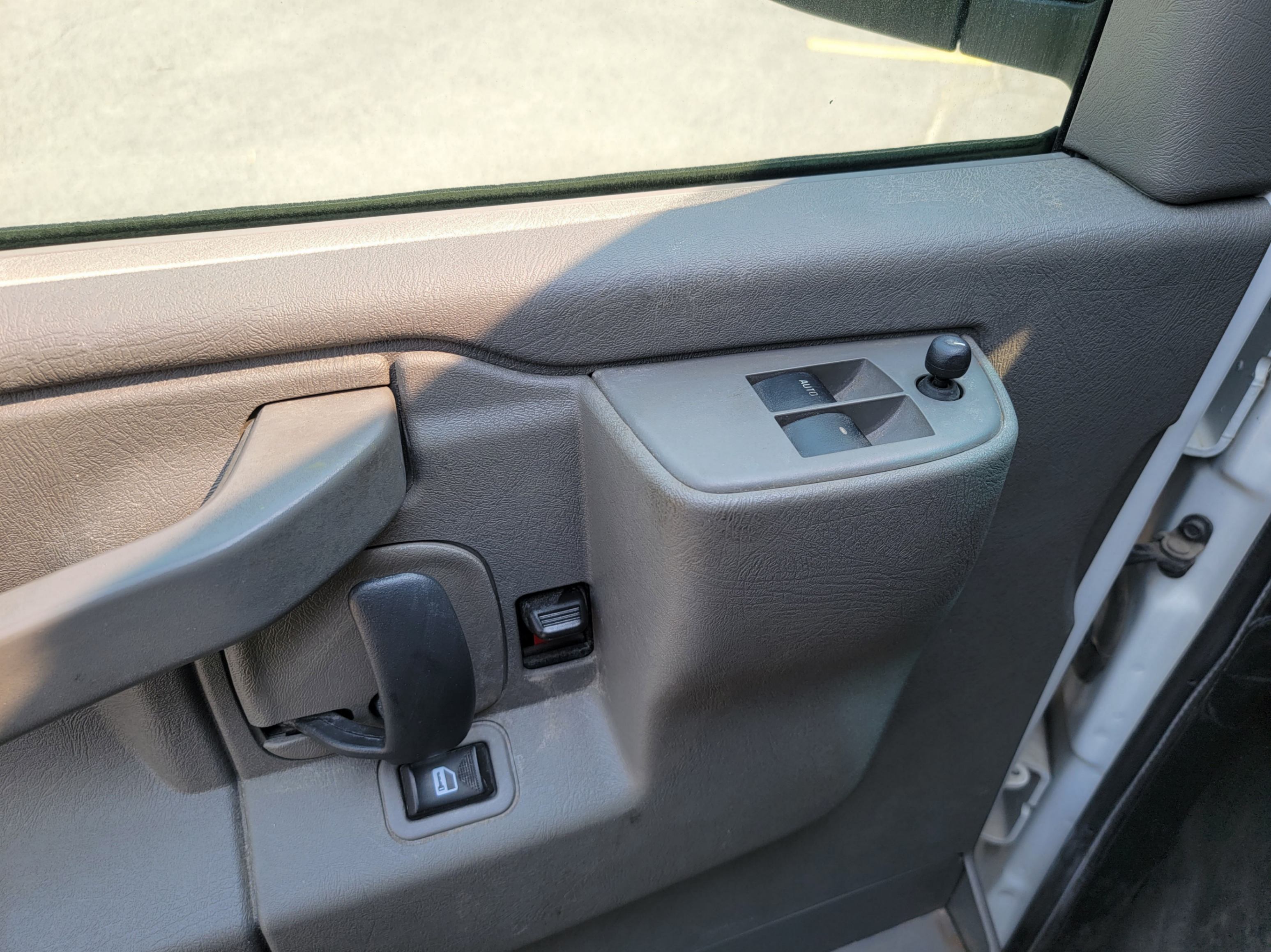 /theautoking/2020-GMC-SavanaCargo-19569182964987708.jpg