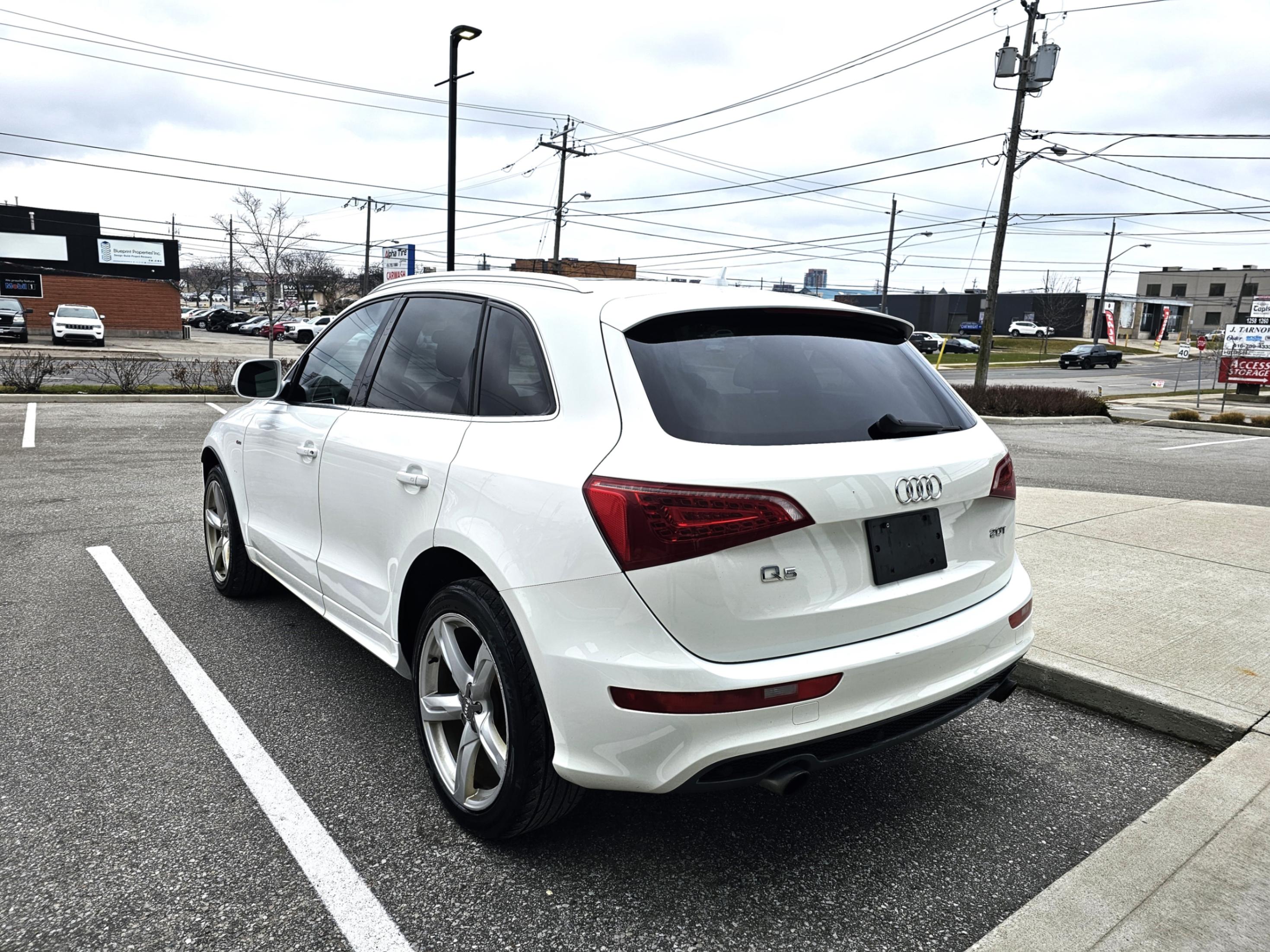 /todaysautosalesandservice/2012-Audi-Q5-8530490161251612.jpg