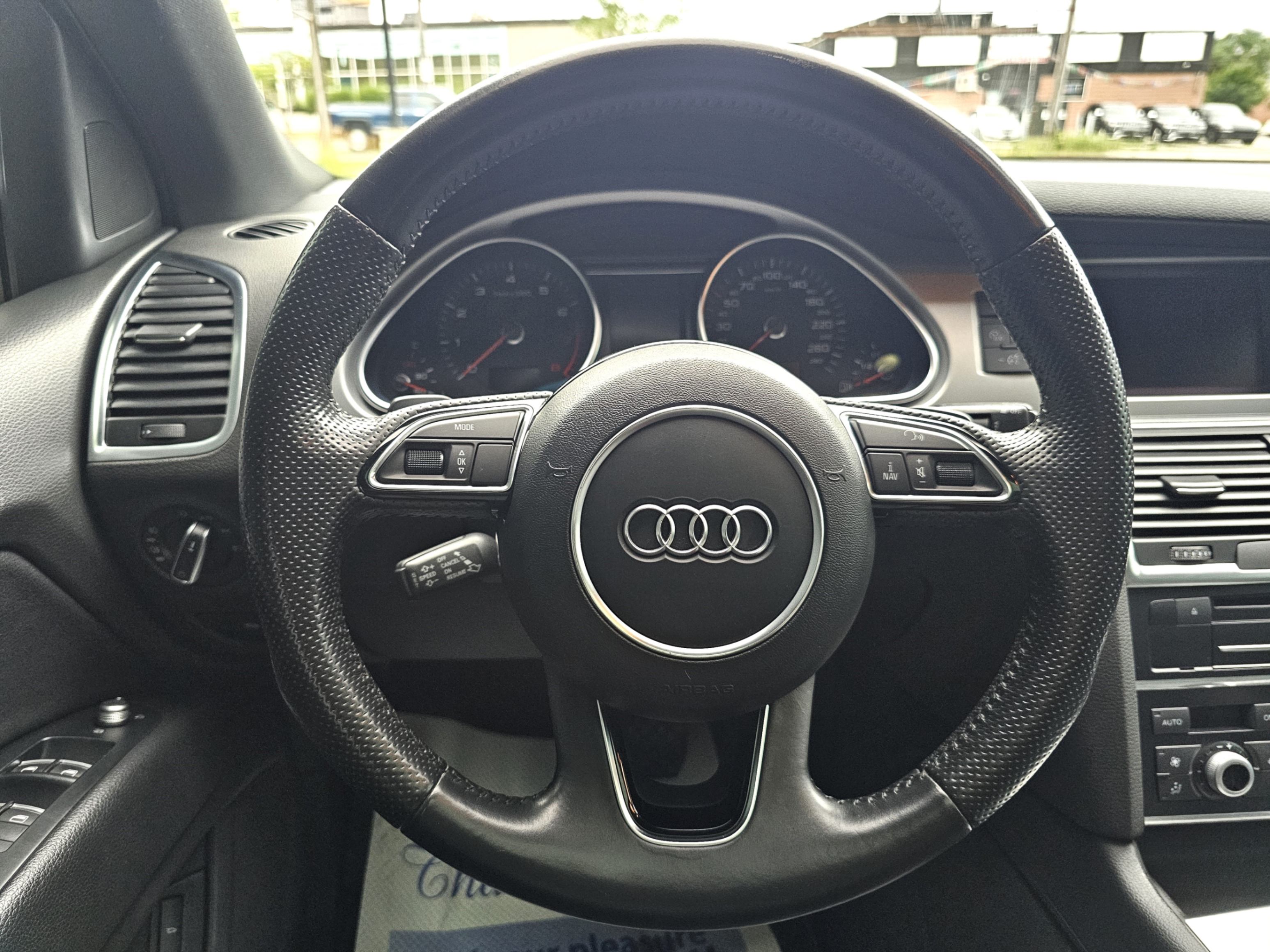 /todaysautosalesandservice/2014-Audi-Q7-785329425350878.jpg