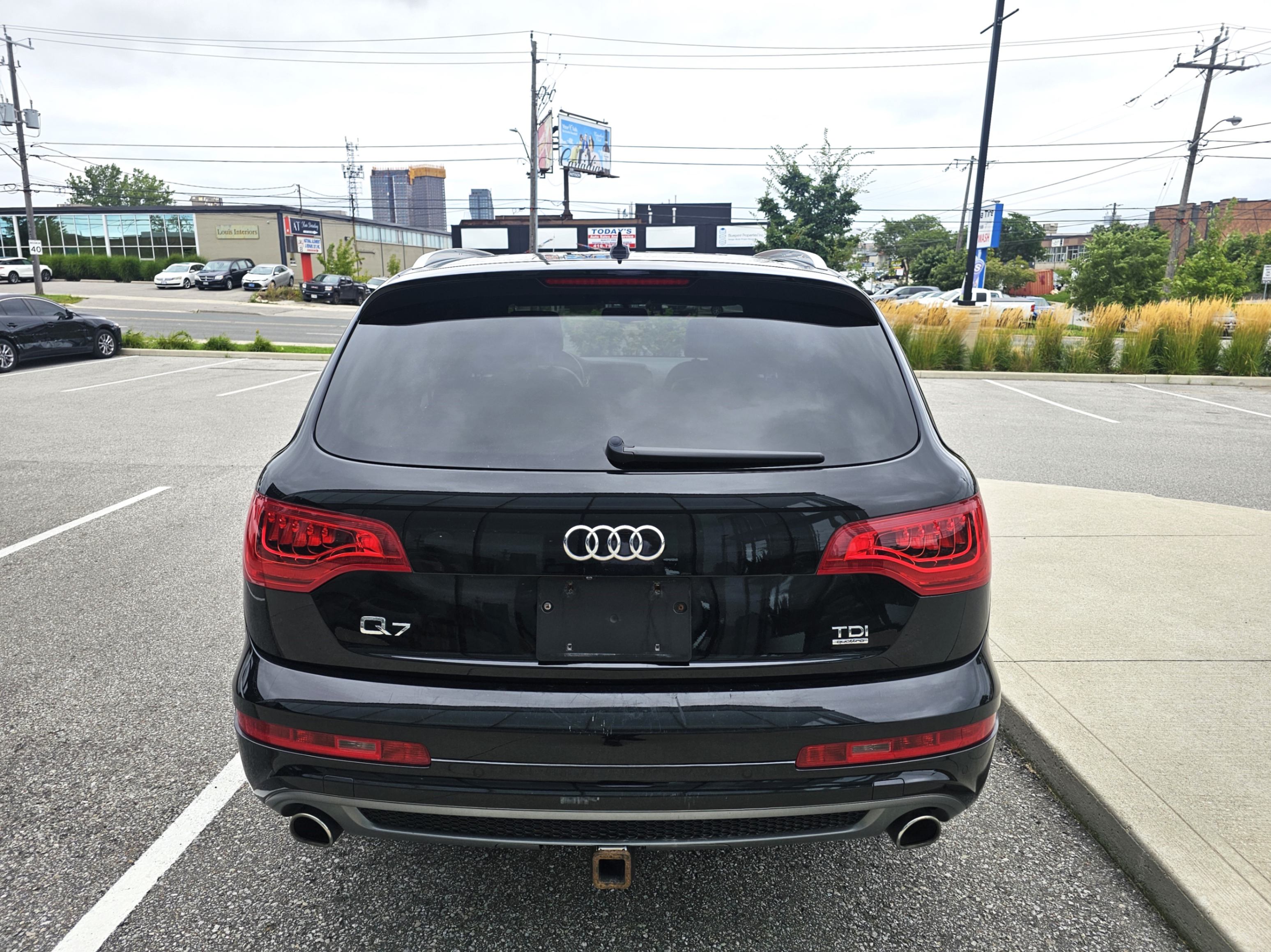/todaysautosalesandservice/2014-Audi-Q7-9720645013995888.jpg