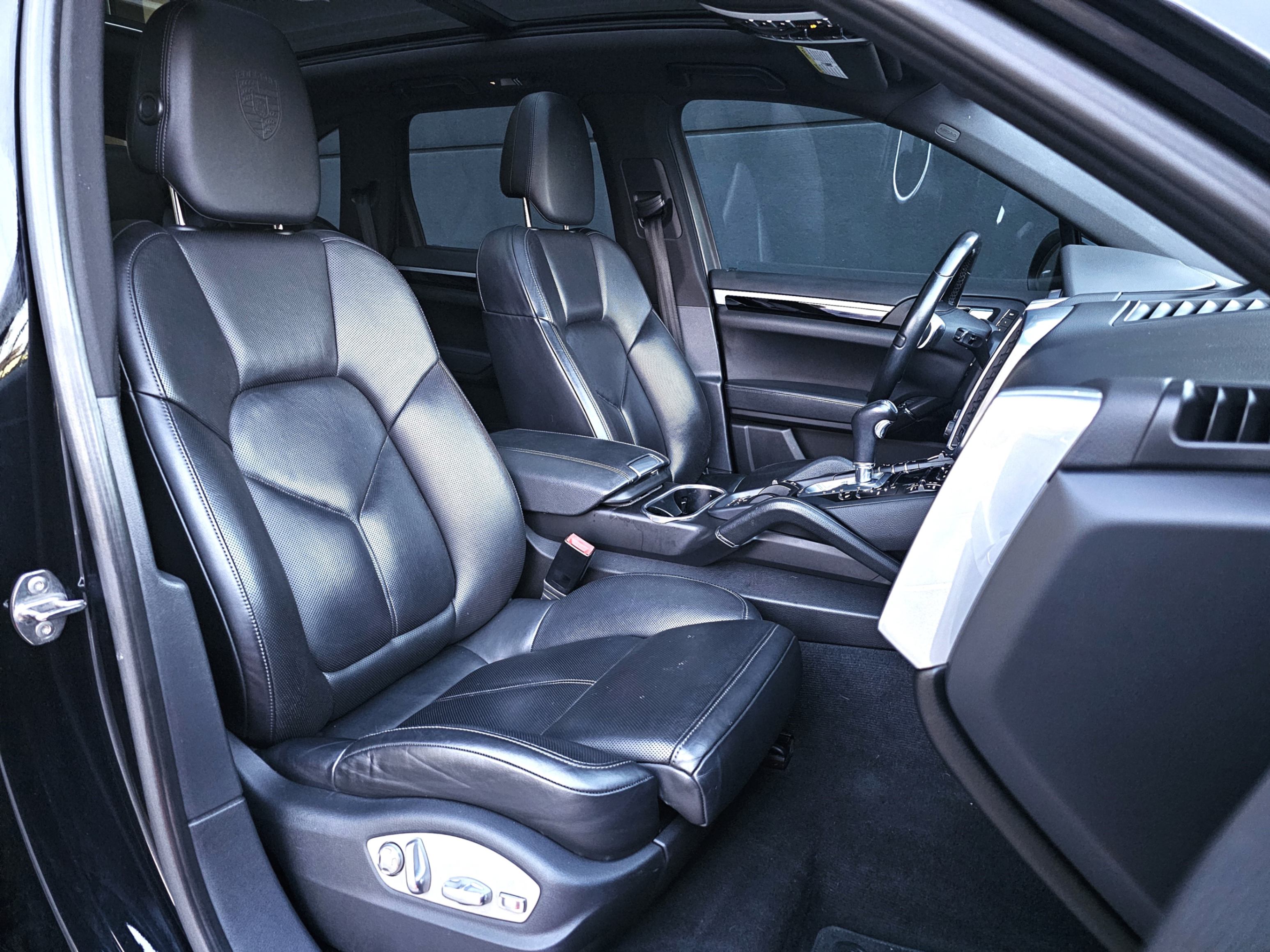/todaysautosalesandservice/2014-Porsche-Cayenne-6777018225452642.jpg