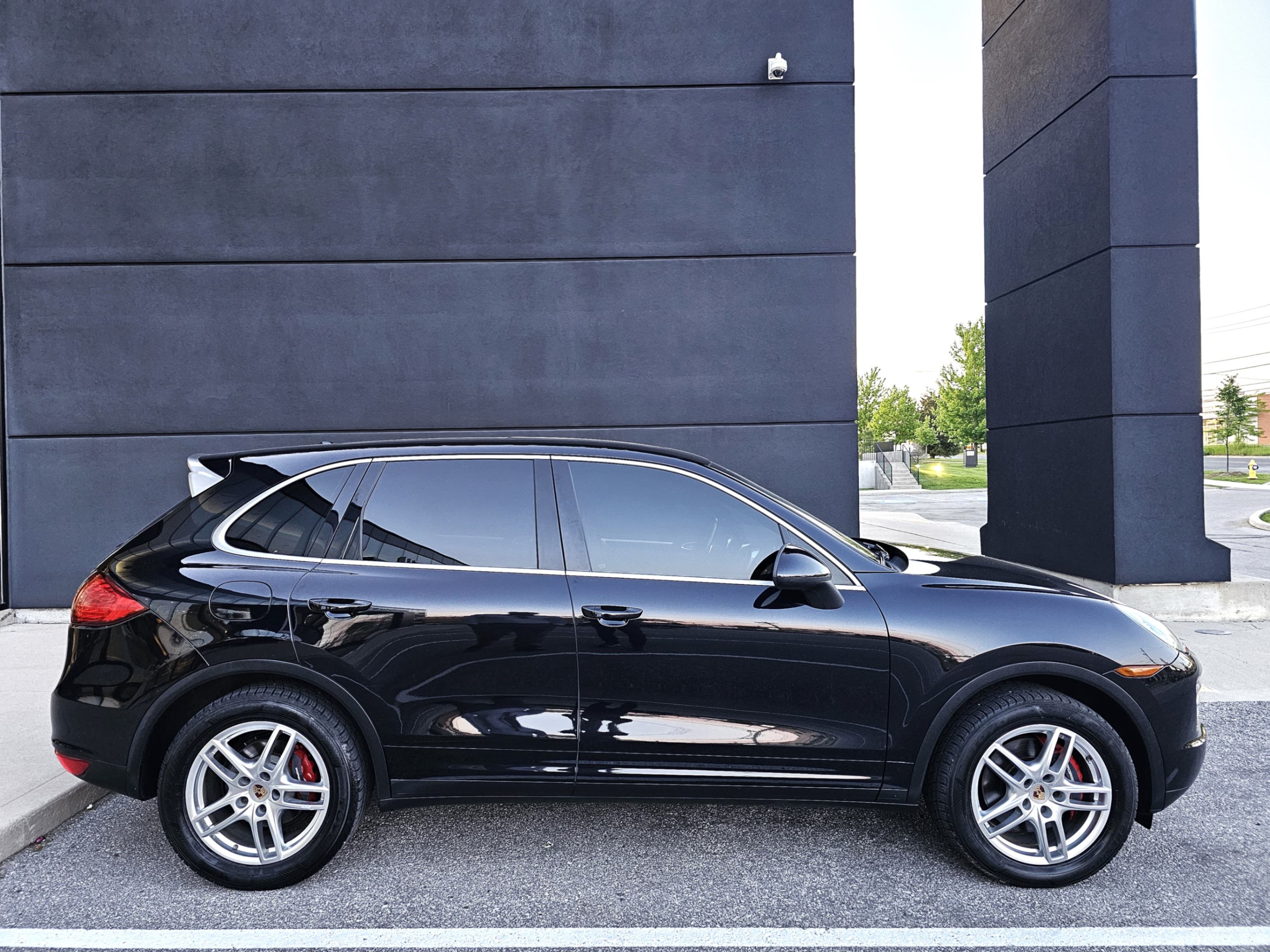 /todaysautosalesandservice/2014-Porsche-Cayenne-7216754793798787.jpg