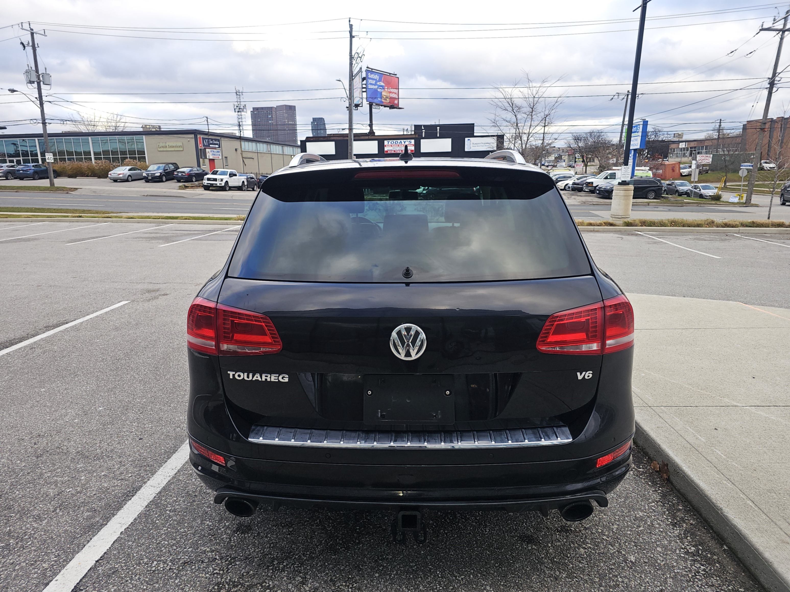 /todaysautosalesandservice/2014-Volkswagen-Touareg-17374234665330768.jpg