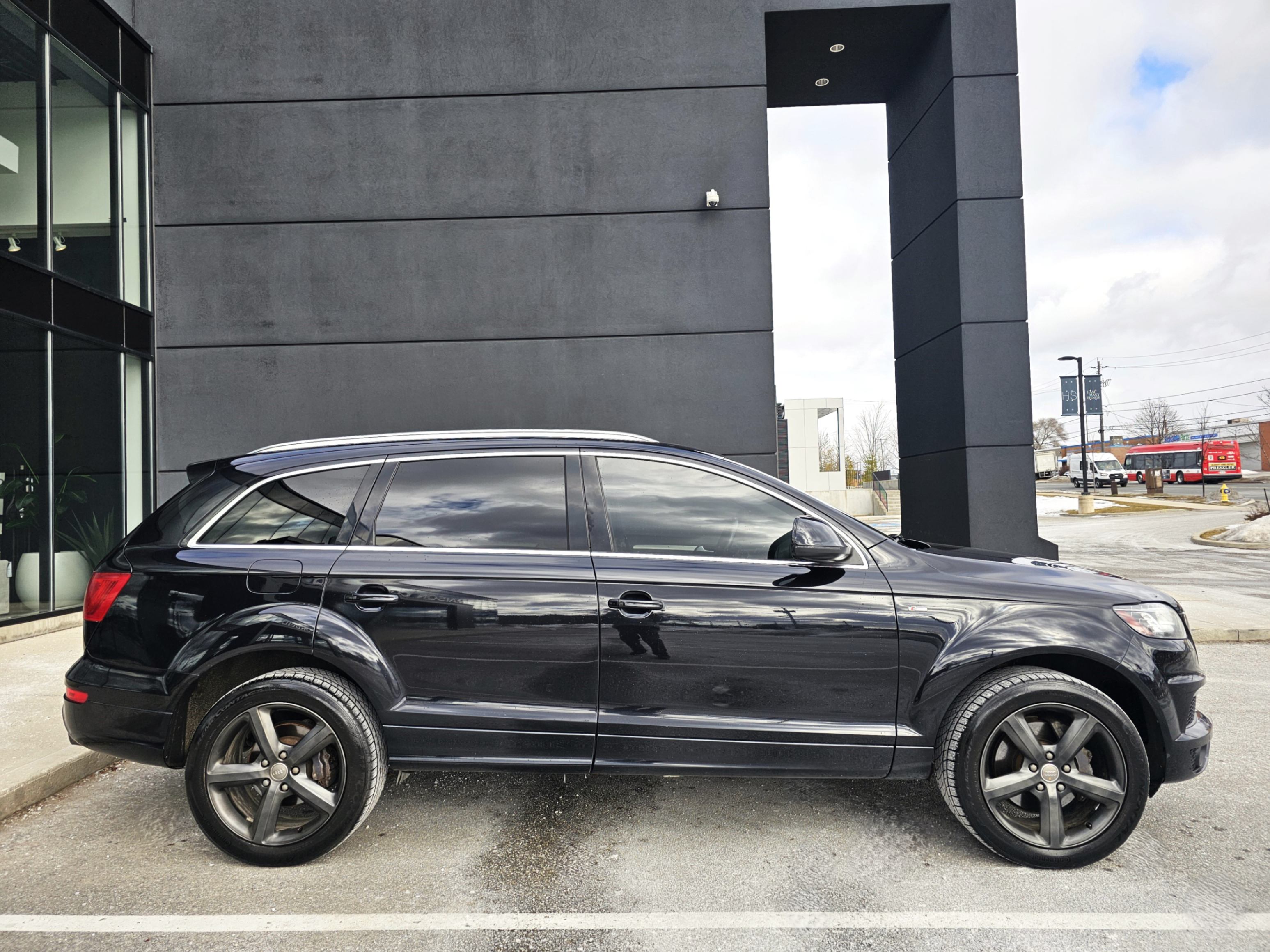 /todaysautosalesandservice/2015-Audi-Q7-08972002980926641.jpg