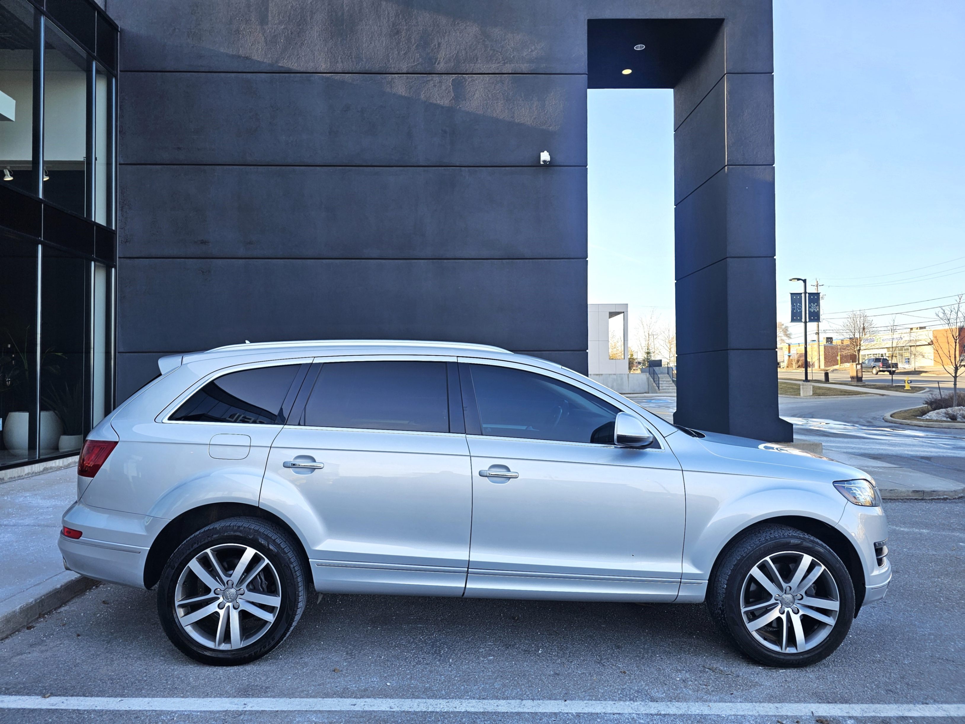 /todaysautosalesandservice/2015-Audi-Q7-2262930627616493.jpg