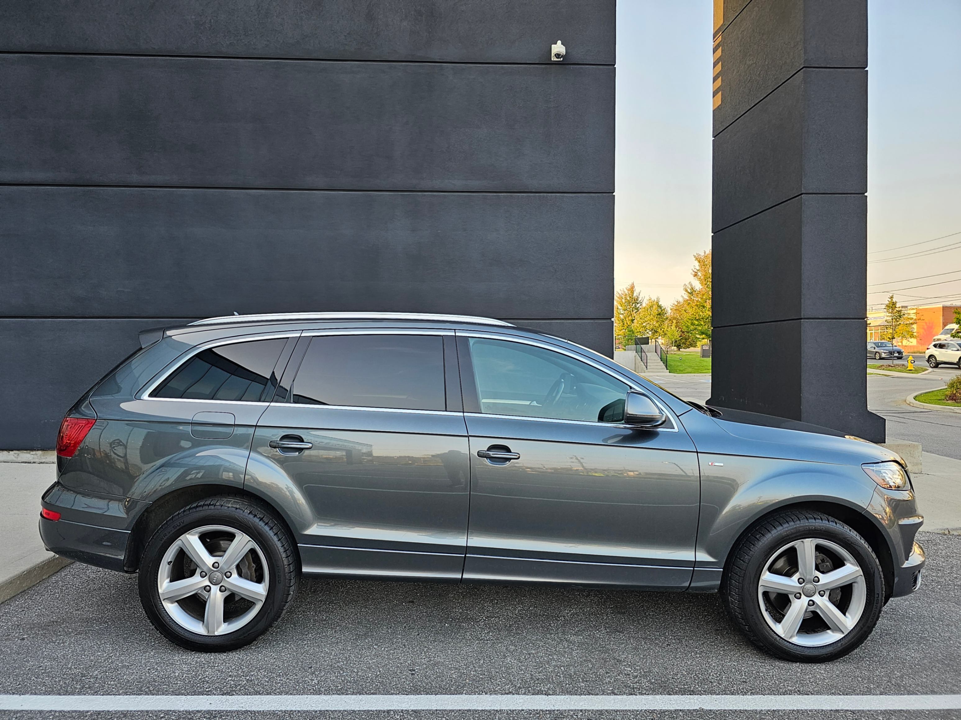 /todaysautosalesandservice/2015-Audi-Q7-5162729259846355.jpg