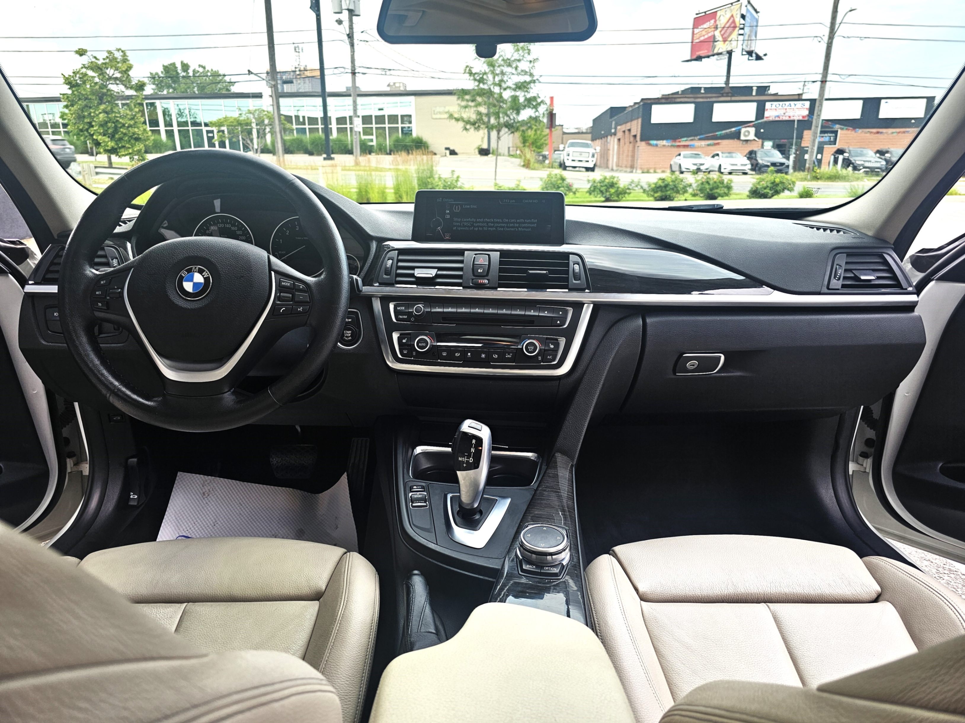 /todaysautosalesandservice/2015-BMW-3Series-03021526377047601.jpg