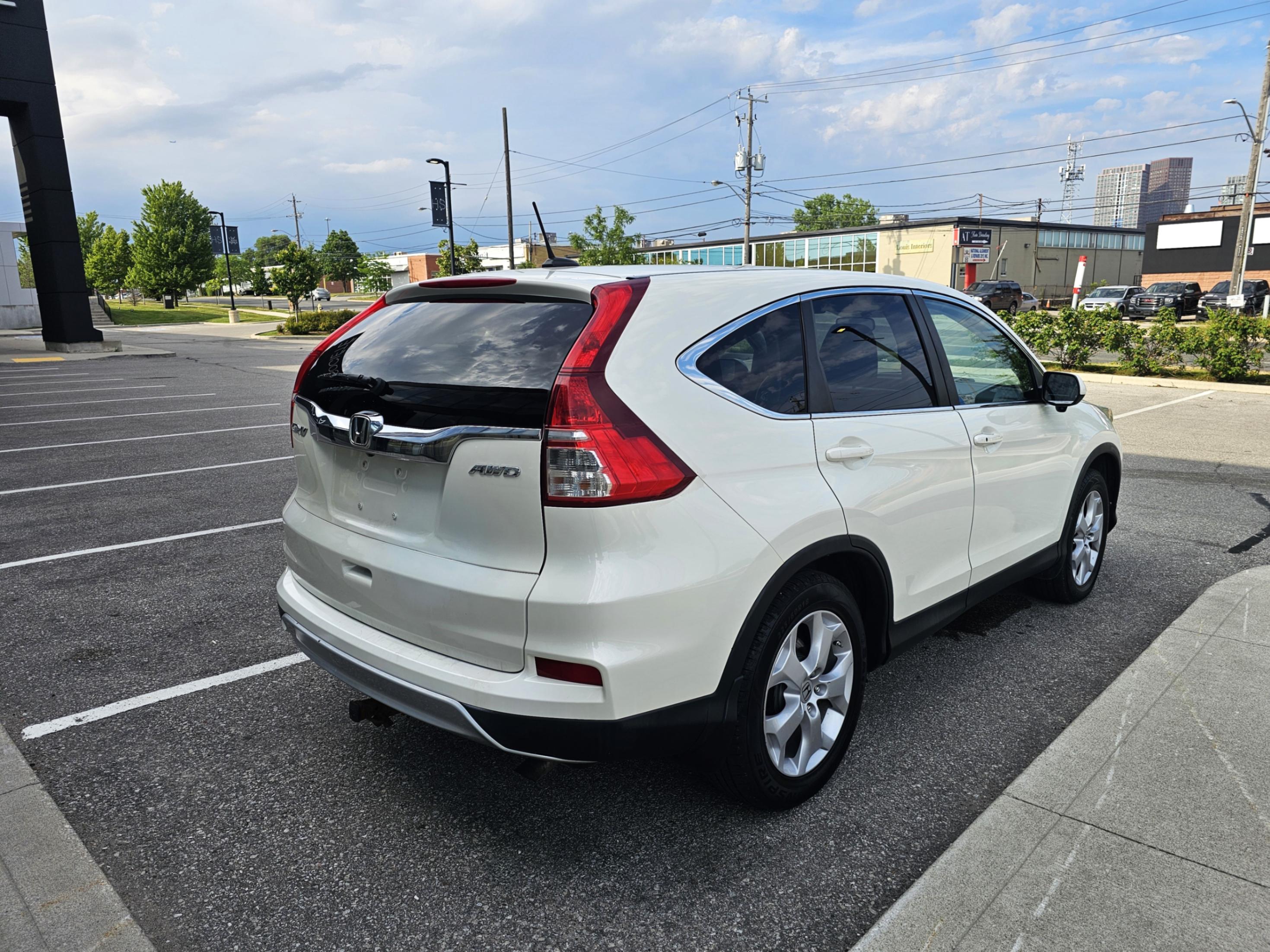 /todaysautosalesandservice/2015-Honda-CR-V-7231388948418209.jpg