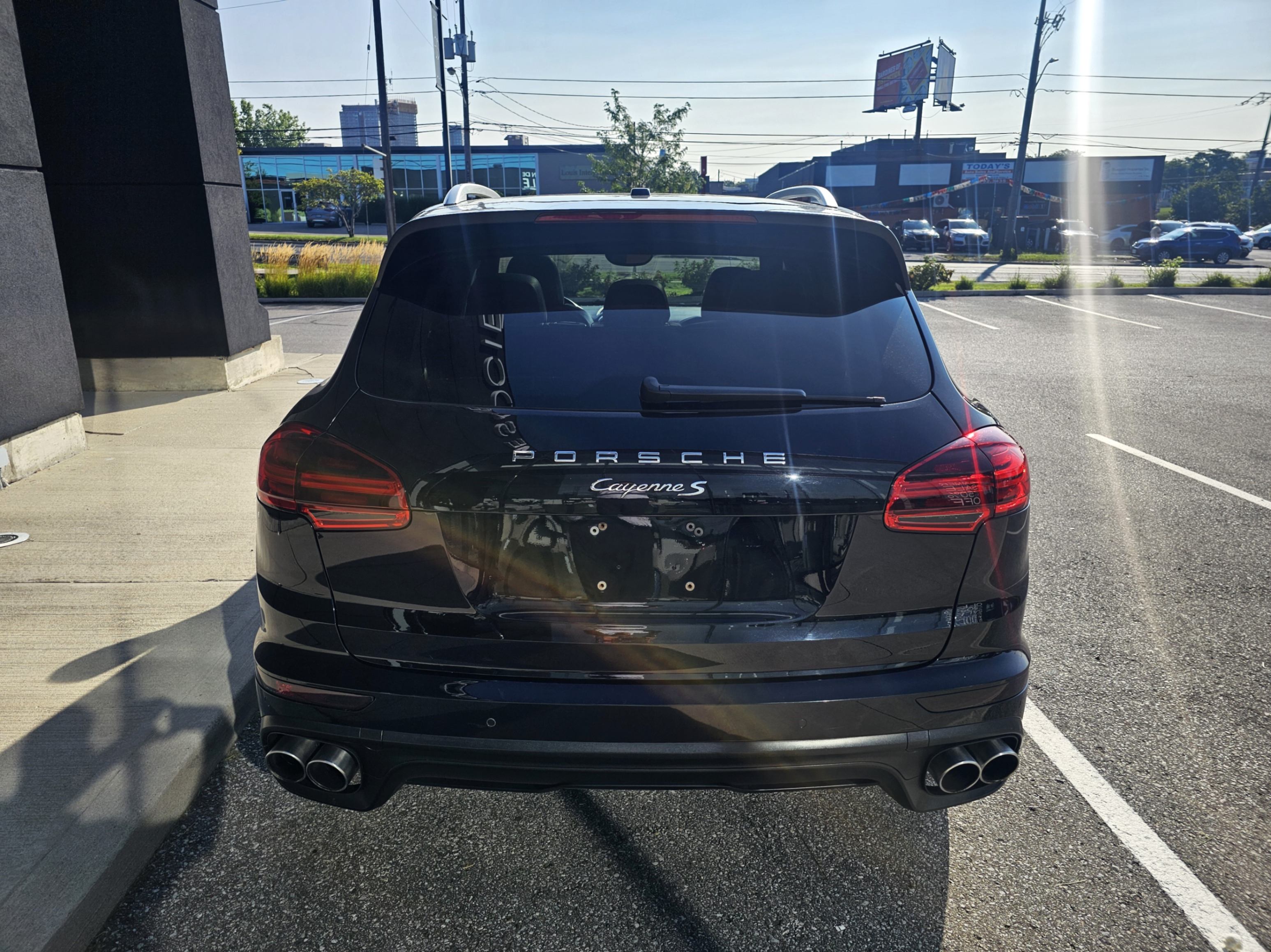 /todaysautosalesandservice/2017-Porsche-Cayenne-6088958315520427.jpg