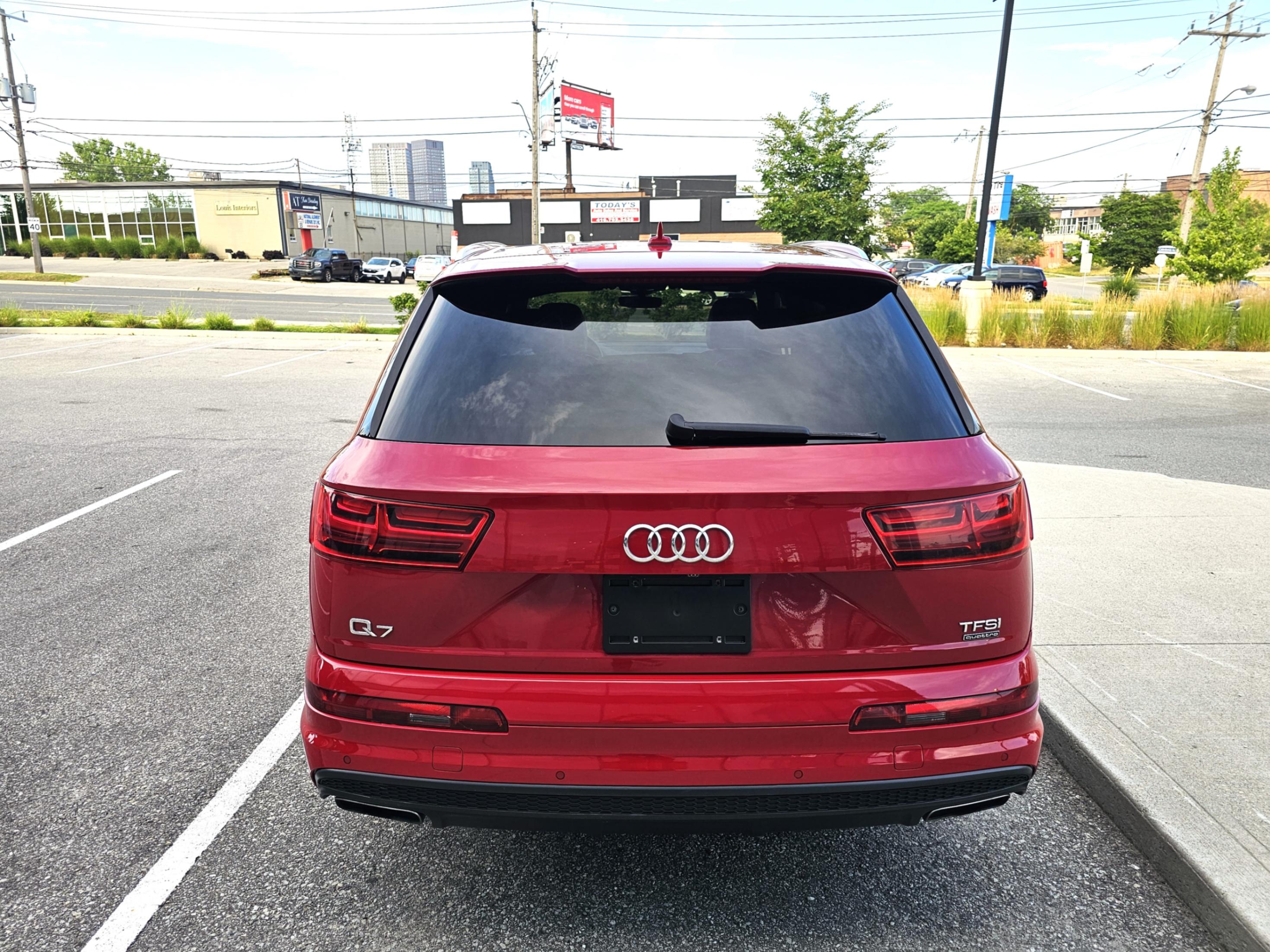 /todaysautosalesandservice/2018-Audi-Q7-38304762459379393.jpg