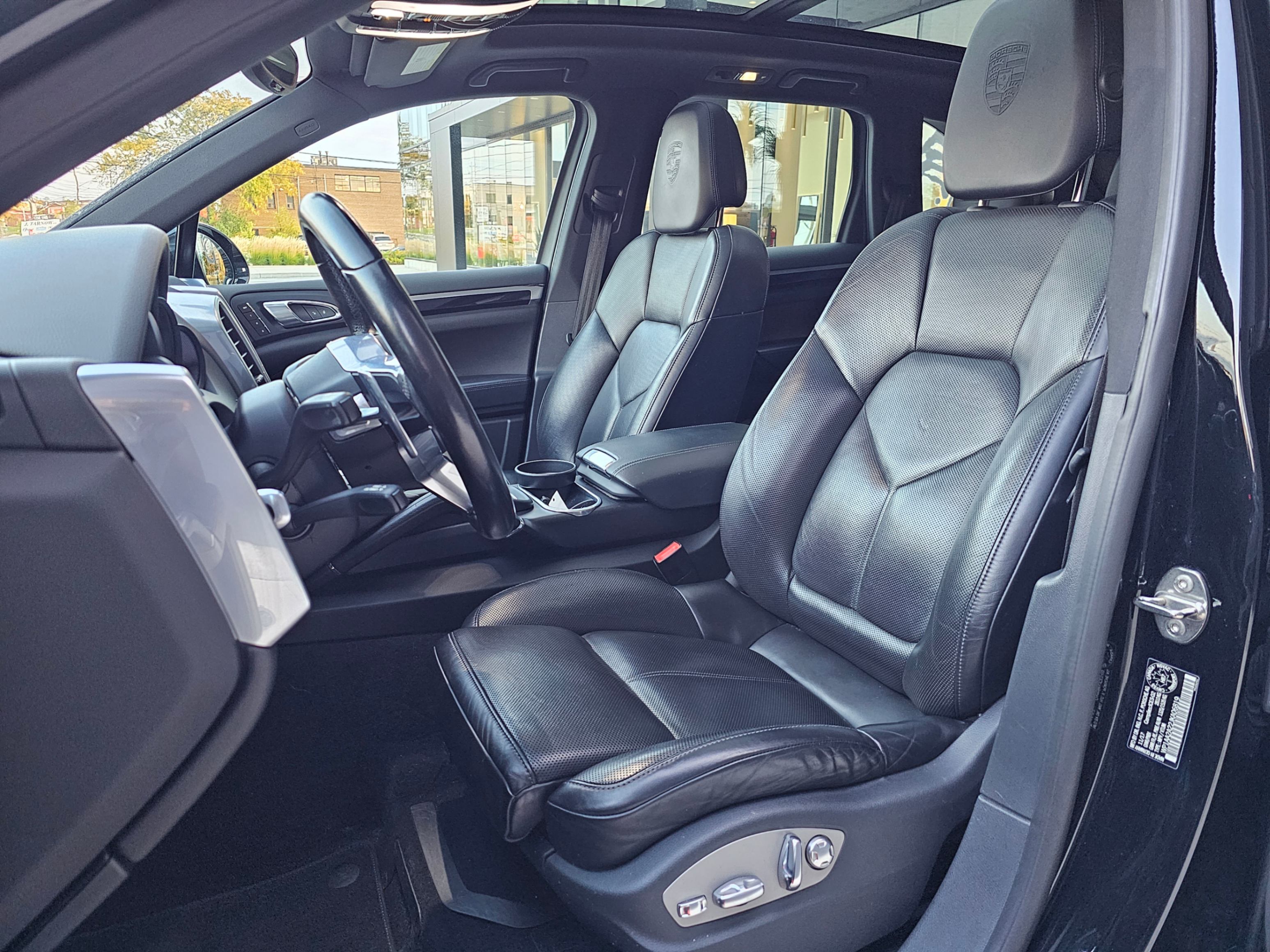 /todaysautosalesandservice/2018-Porsche-Cayenne-32851588622703254.jpg