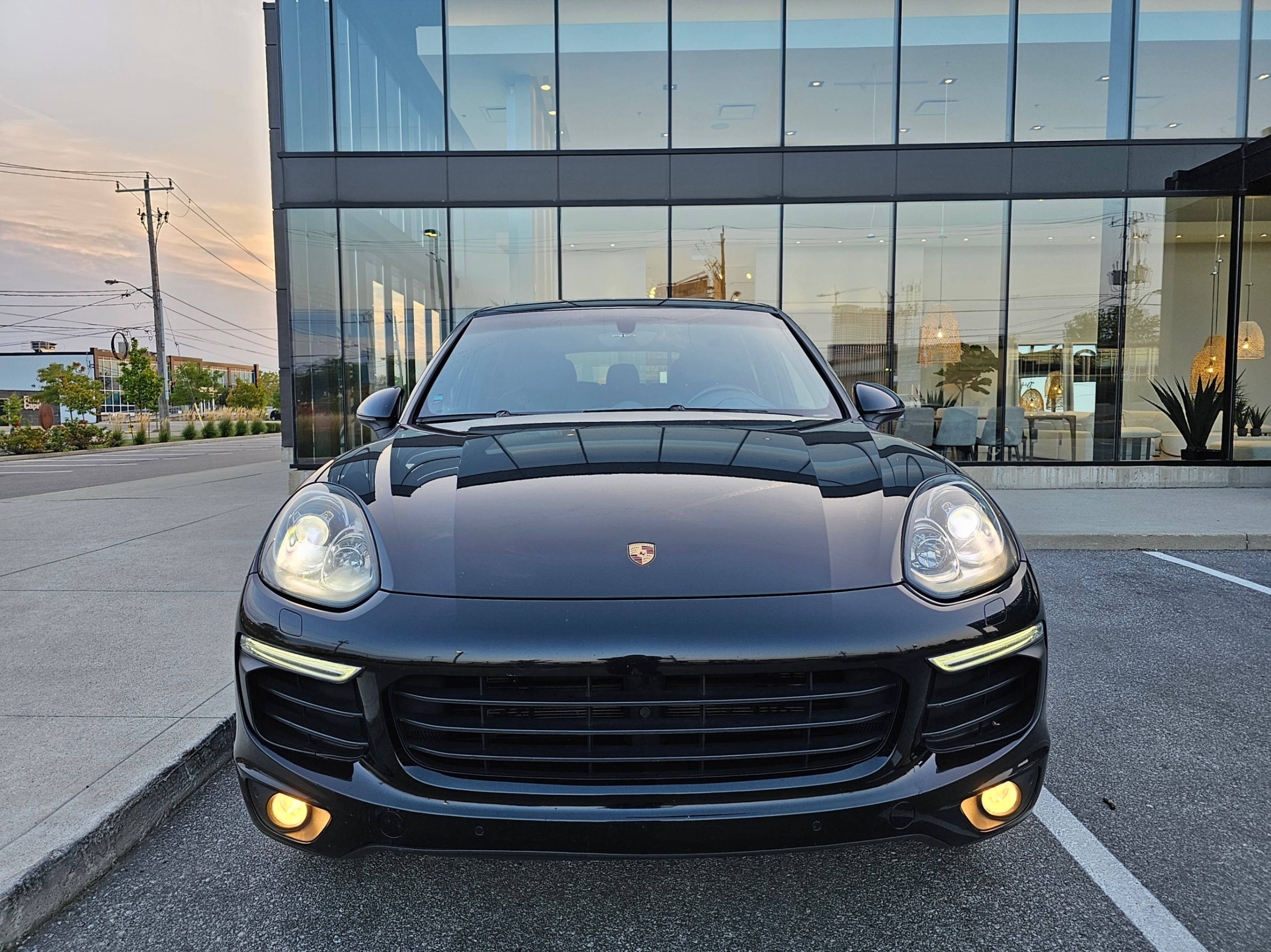 /todaysautosalesandservice/2018-Porsche-Cayenne-9319649973400952.jpg