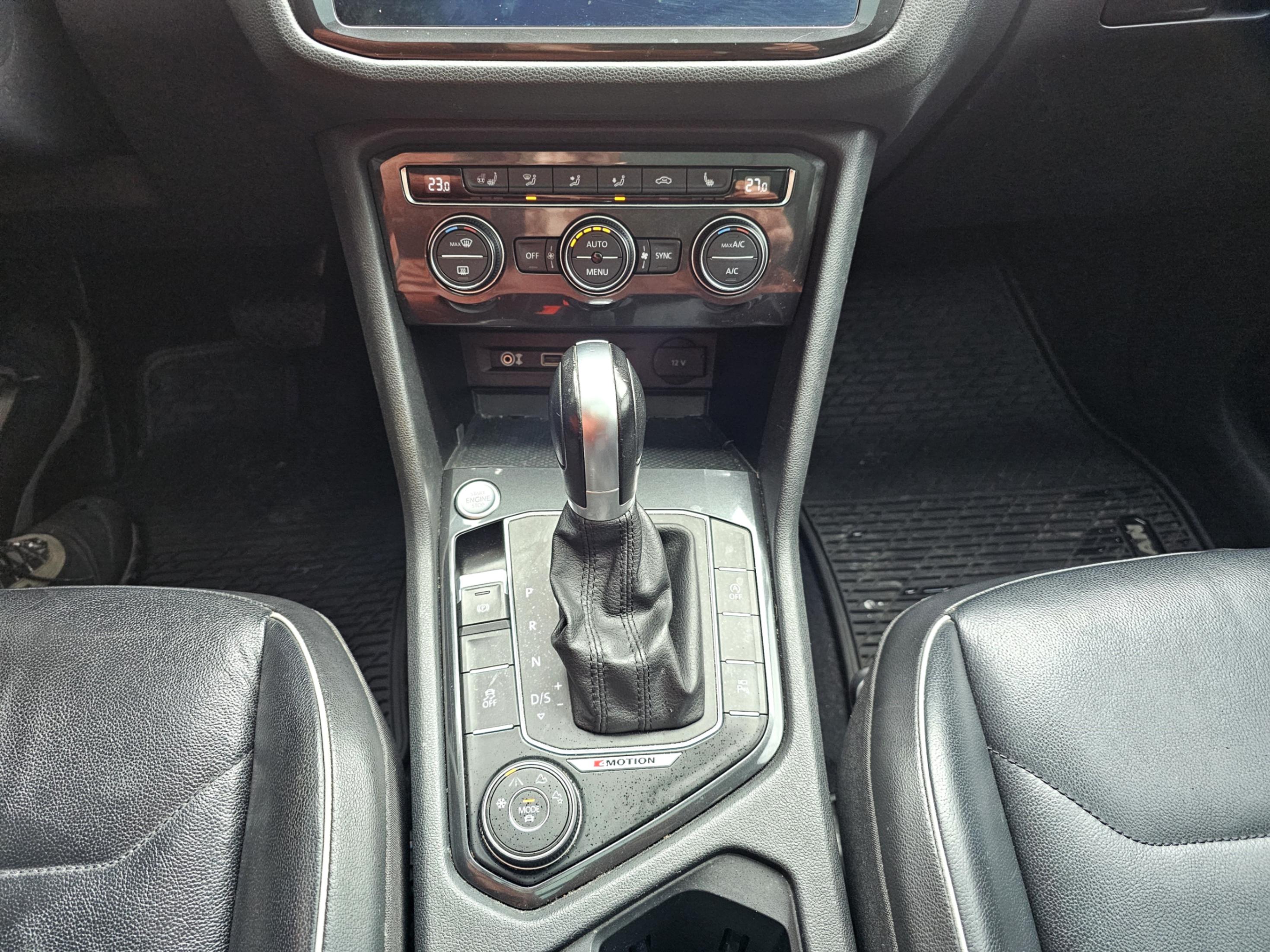 /todaysautosalesandservice/2018-Volkswagen-Tiguan-28411985094196224.jpg