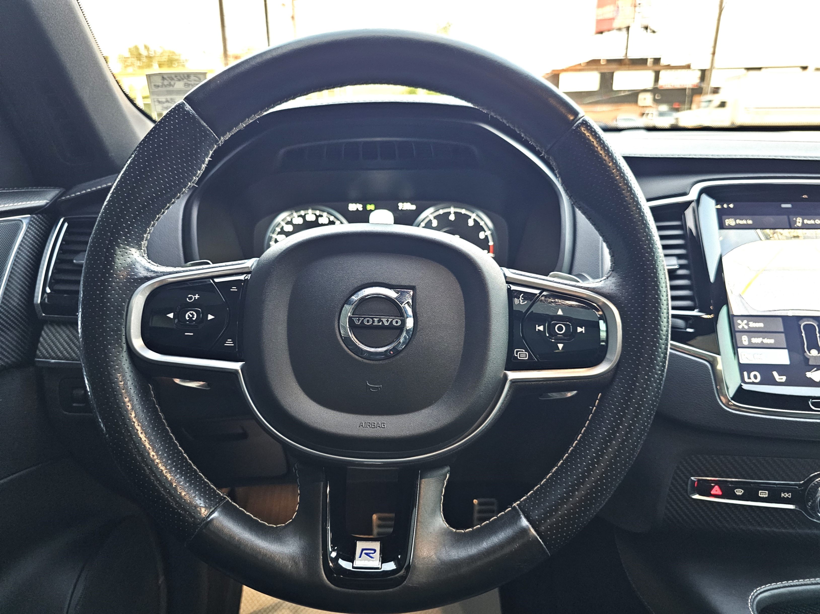 /todaysautosalesandservice/2018-Volvo-XC90-011434335511057991.jpg