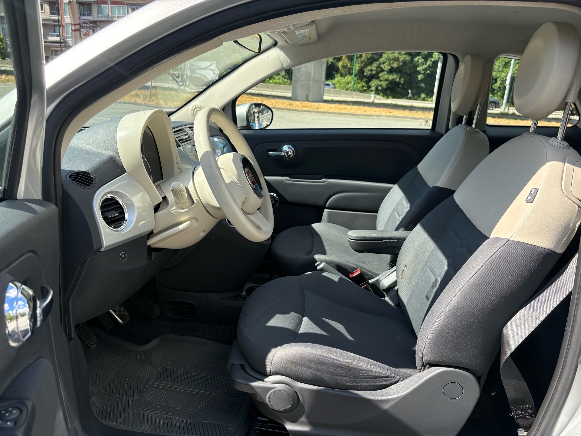 /truewayautosales/2014-Fiat-500-07653622381555159.jpg