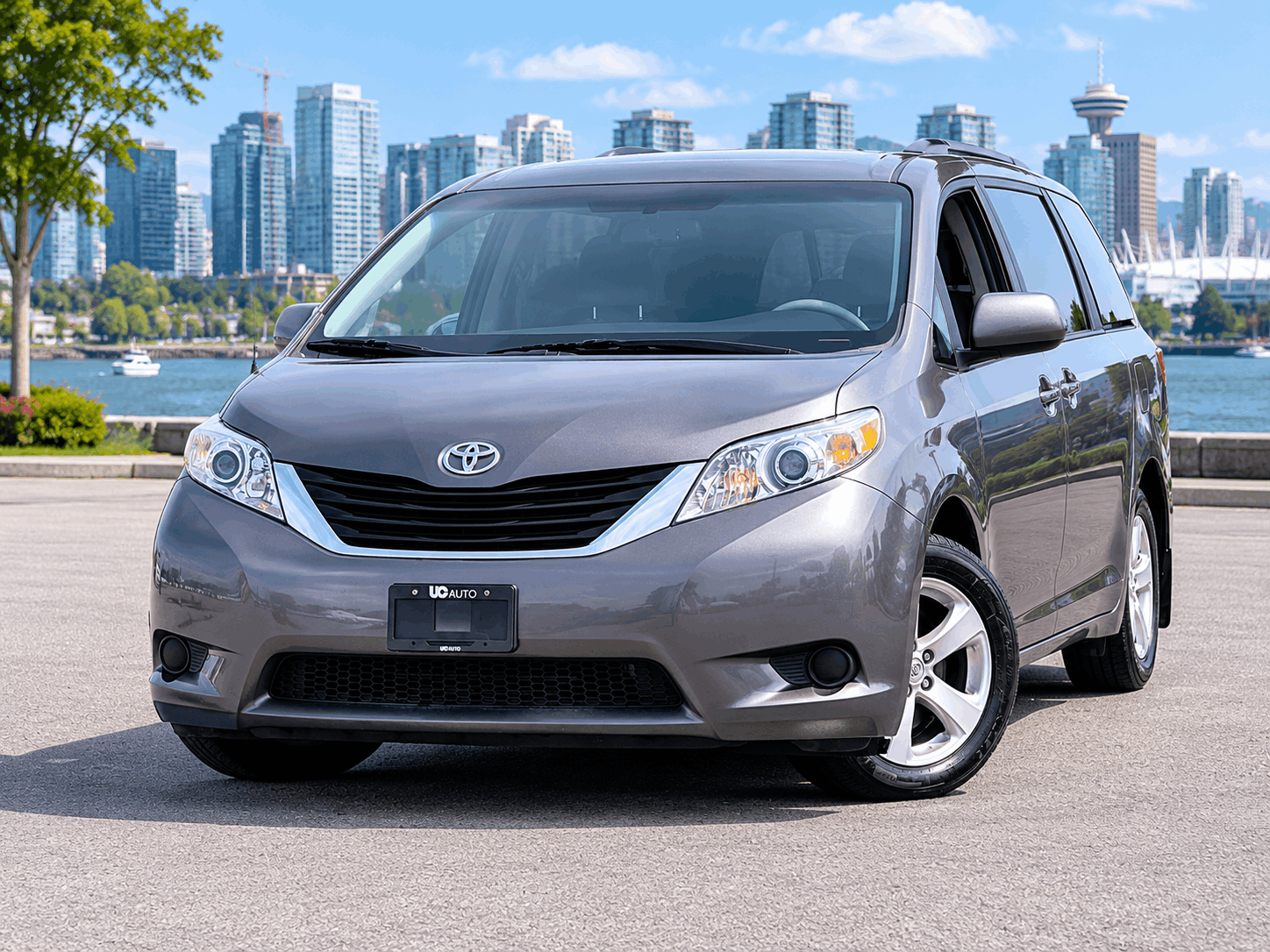 2013 Toyota Sienna LE 7-Pass/ NO ACCIDENT/ BC LOCAL/ BACKUP CAMERA