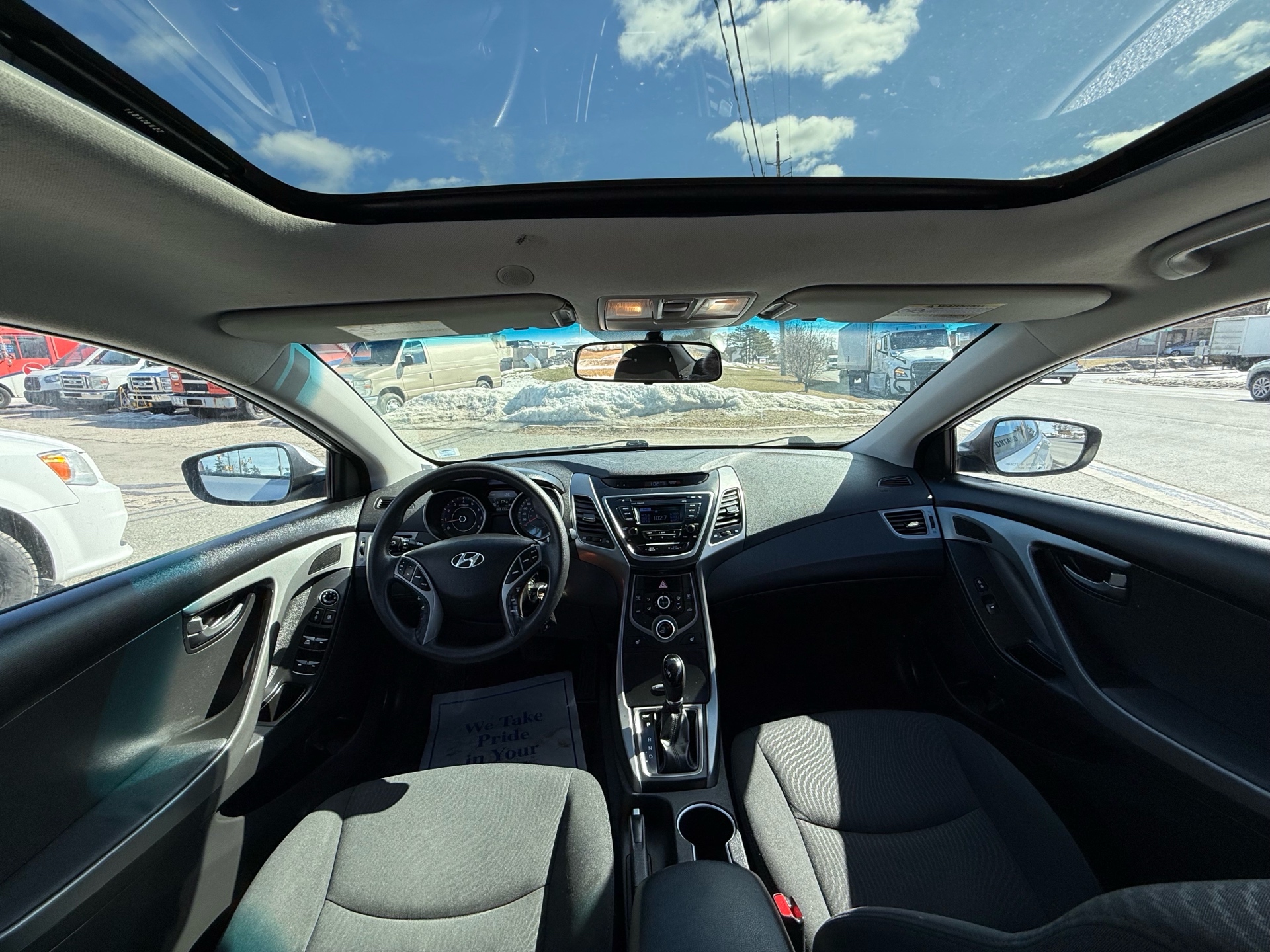 /uncoolautosales/2015-Hyundai-Elantra-6728573003872715.jpg