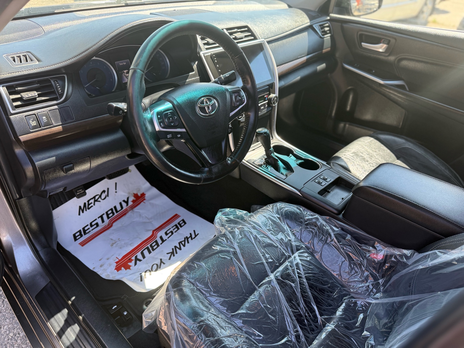 /uncoolautosales/2015-Toyota-Camry-43150608537858726.jpg